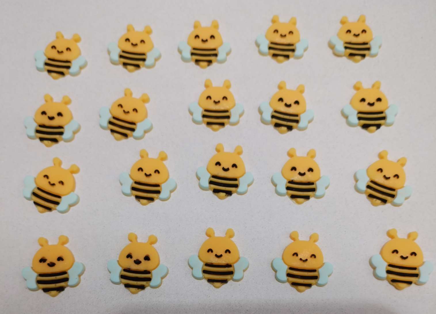 DIY jewelry semi-finished product accessories, Little Bee PVC soft rubber patches.