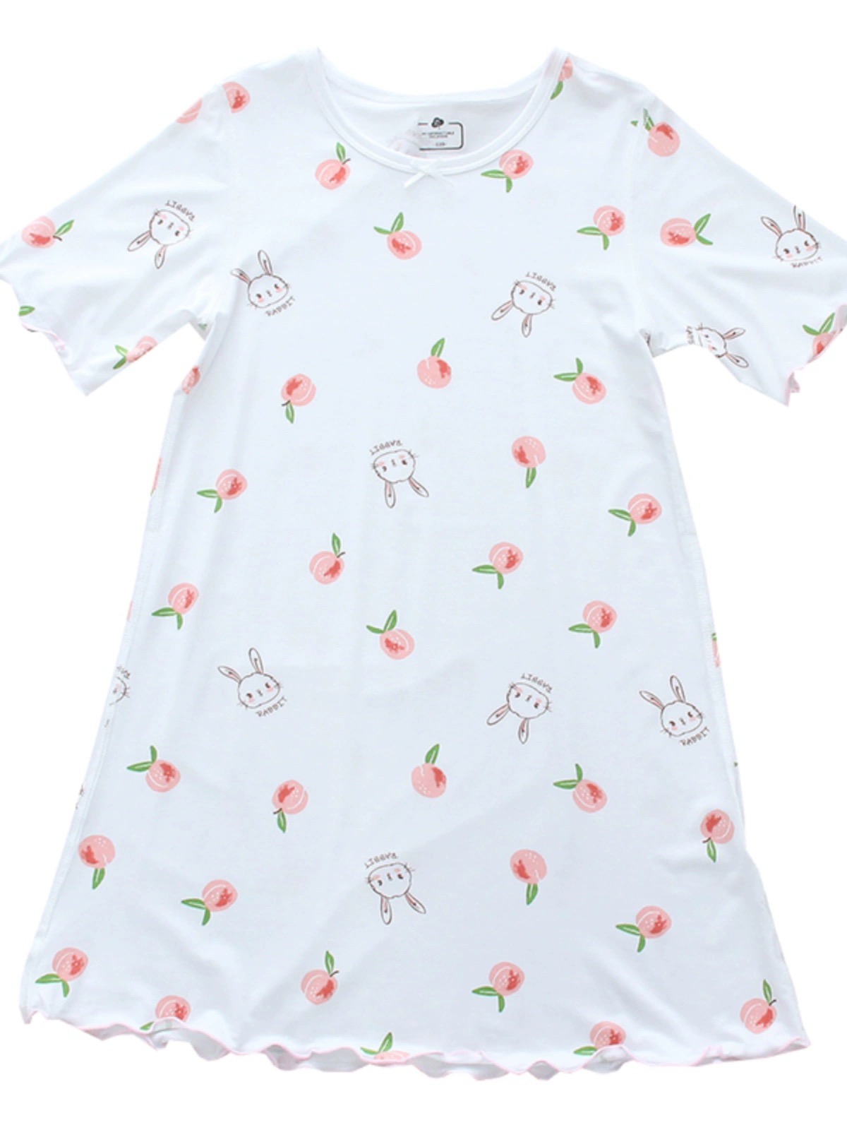 Factory direct sales of cute short-sleeved, large-board skirts, pajamas and home wear for women with milk silk