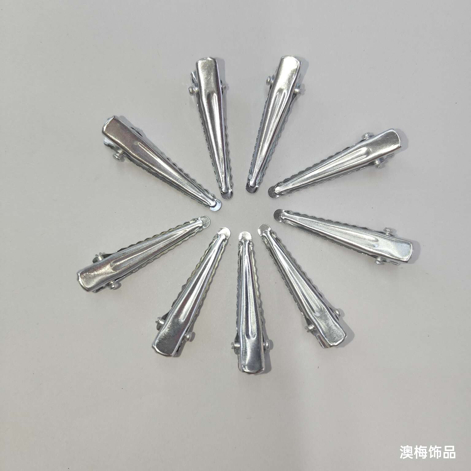 Pointed clips, water drop clips, BB clips, crocodile mouth hair clips, white bow hair clips, hair accessory materials, diy handcrafted hair clips details Picture