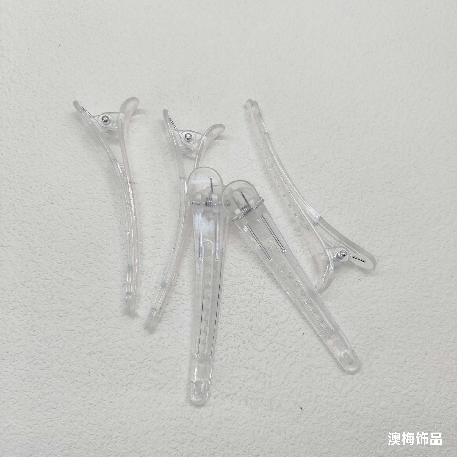 شفاف وخفيف الشعر على جانب مشبك الشعر detail image 3