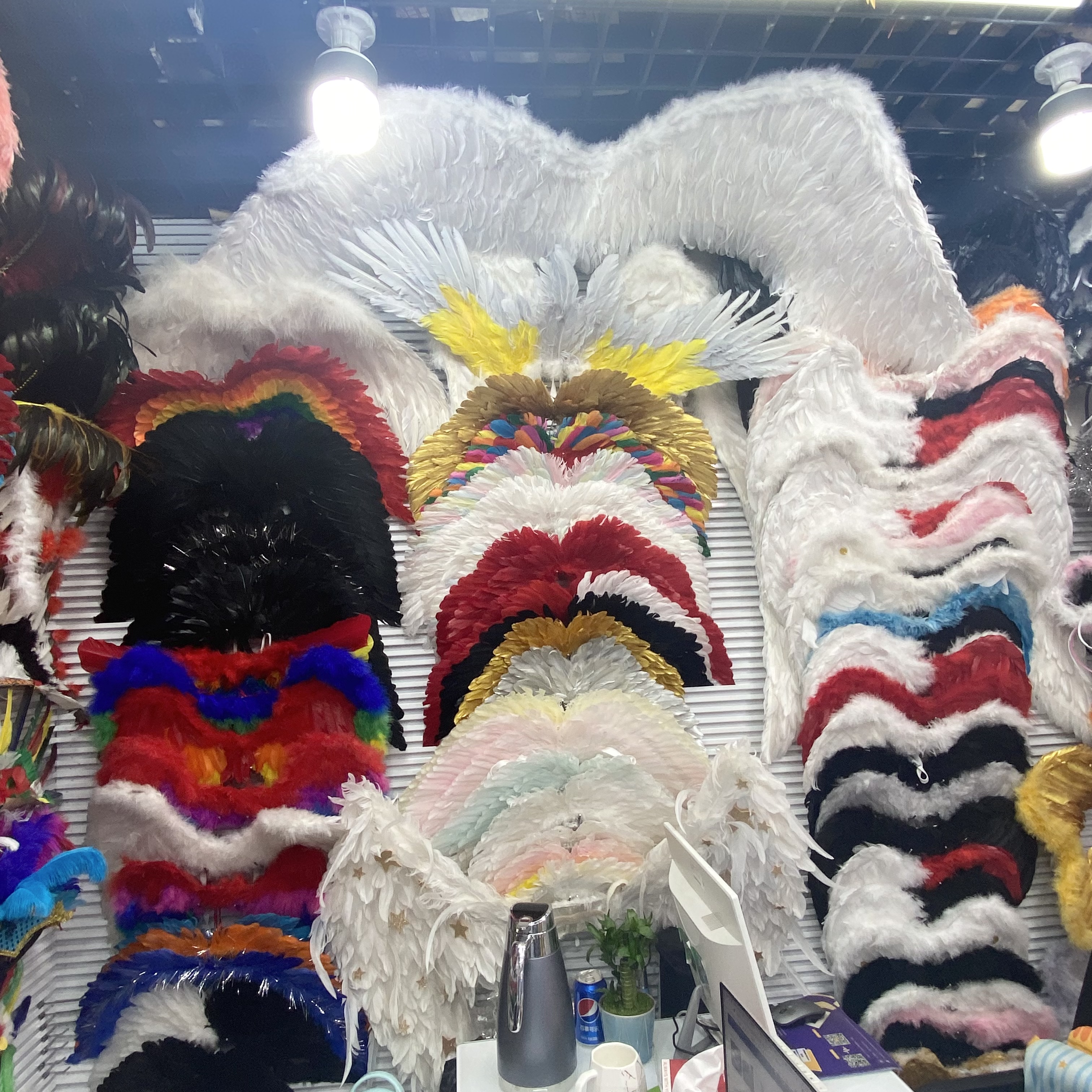 Pioneering feather craftsmanship describe pic - 1