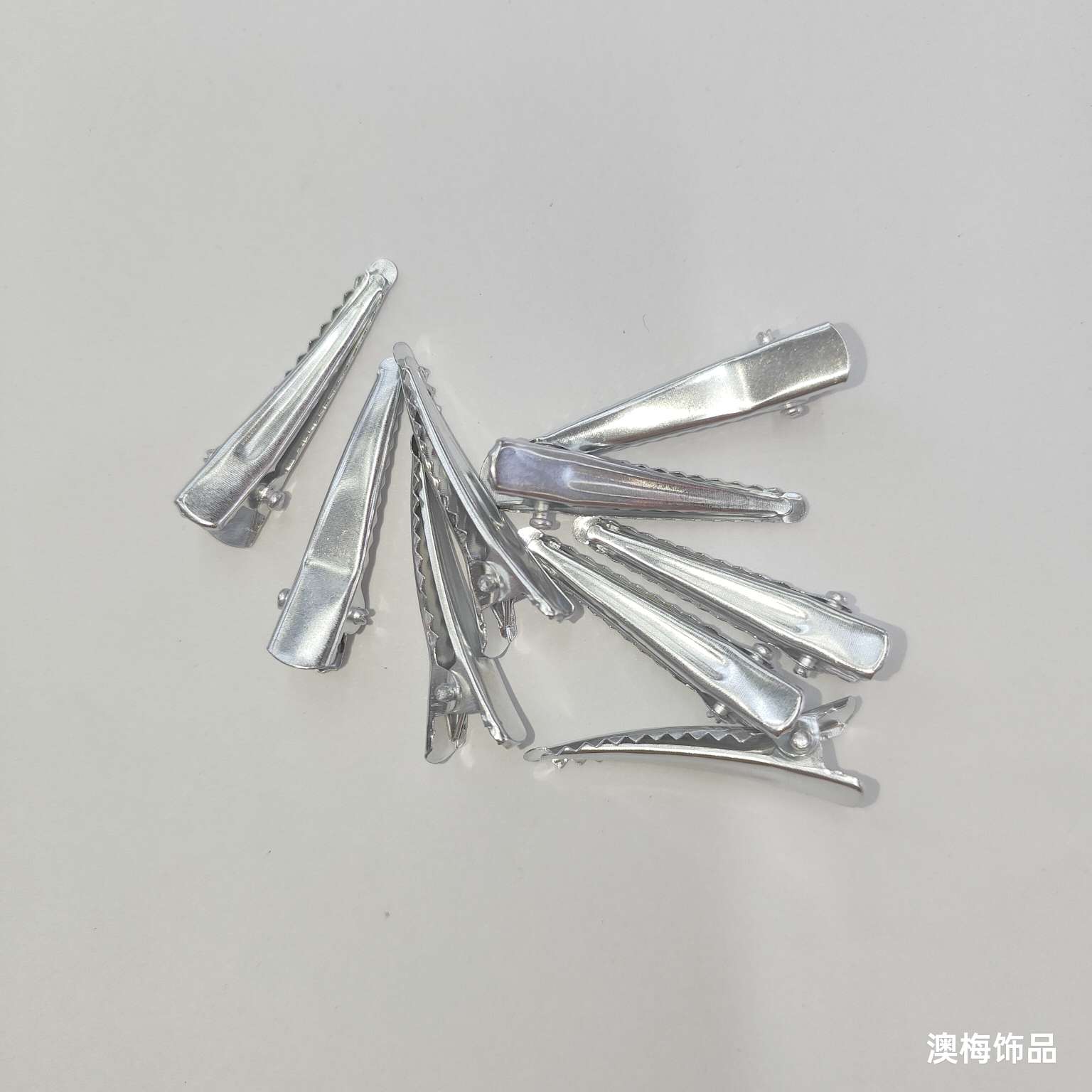 Pointed clips, water drop clips, BB clips, crocodile mouth hair clips, white bow hair clips, hair accessory materials, diy handcrafted hair clips detail image 6