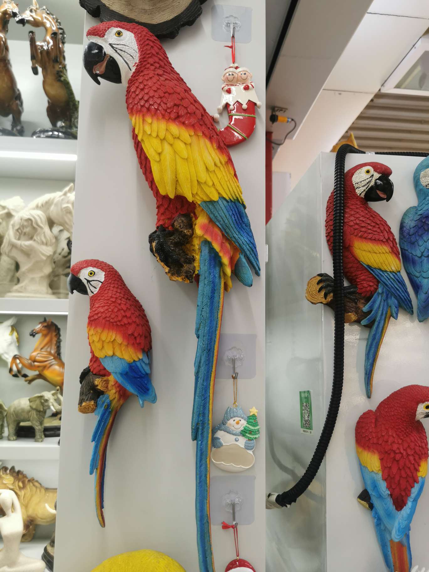 树脂摆件小鸟摆件，鹦鹉挂件，家居装饰必备