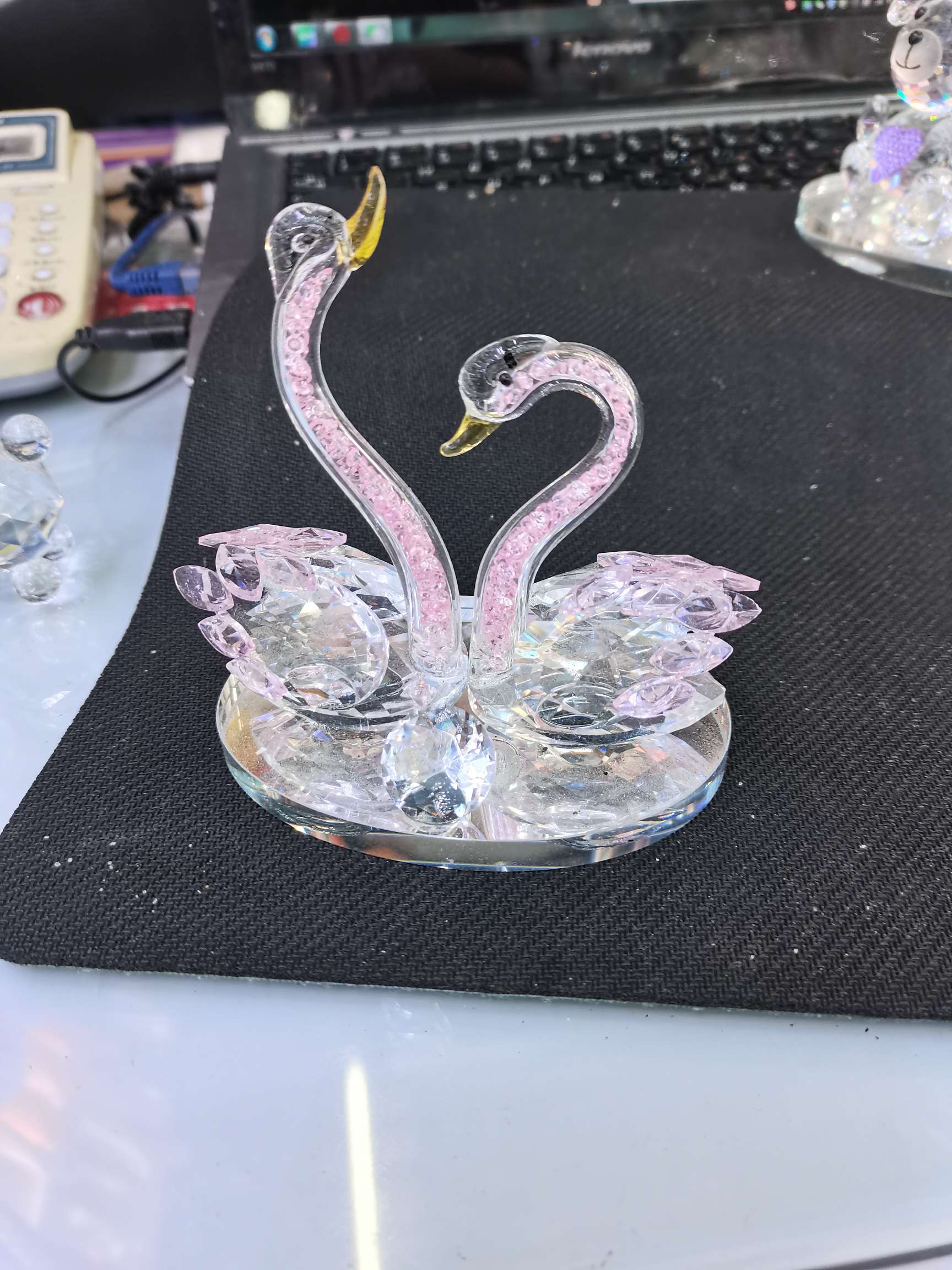 水晶天鹅饰品 精致水晶工艺品 礼品收藏品 水晶玻璃工艺品 璀璨闪耀 精美装饰品白底实物图