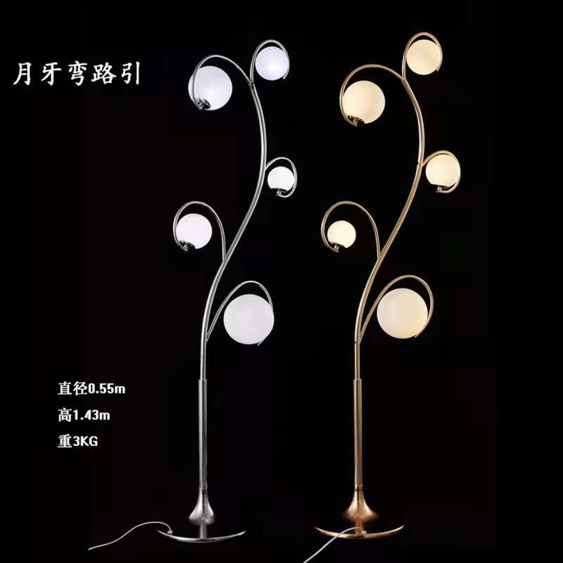 Parisian Style Metal Iron Art Candlestick Arts And Crafts Gifts Five Emperors Money Ornaments Metal Craft Boutique Small Candlestick Art Collection details Picture