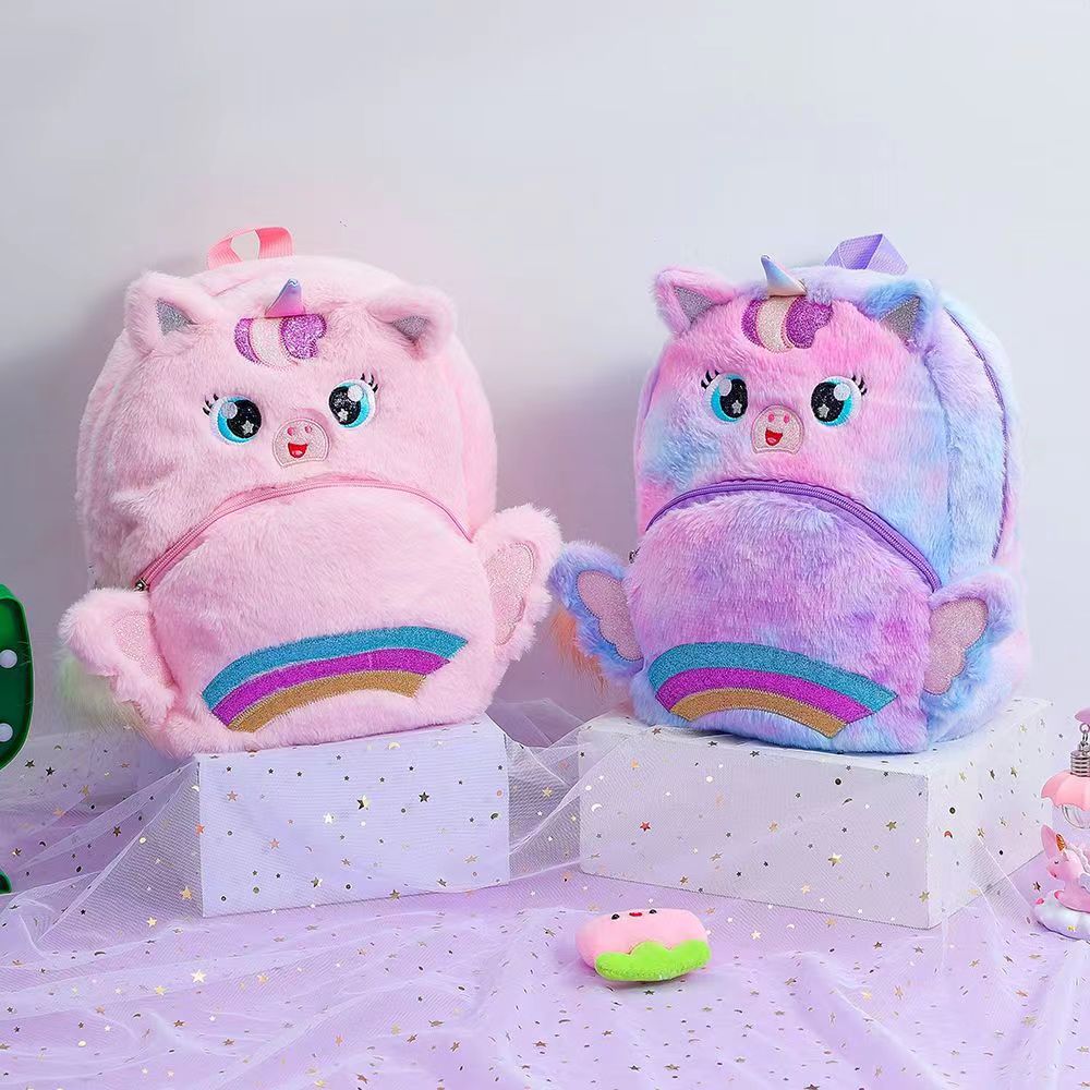 毛绒包；书包；儿童背包；毛绒背包；卡通背包；学生包；双肩背包