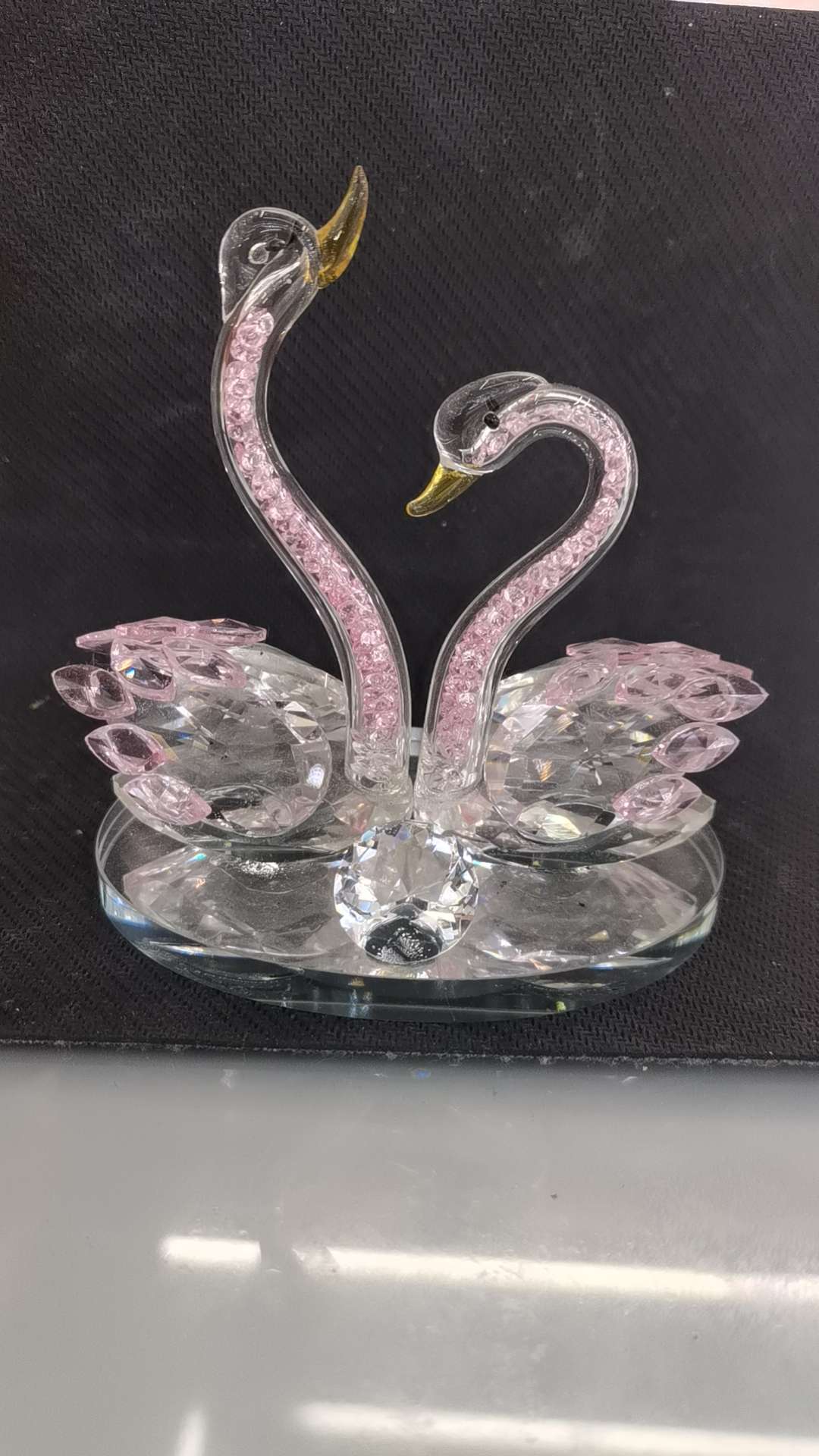 水晶天鹅饰品 精致水晶工艺品 礼品收藏品 水晶玻璃工艺品 璀璨闪耀 精美装饰品