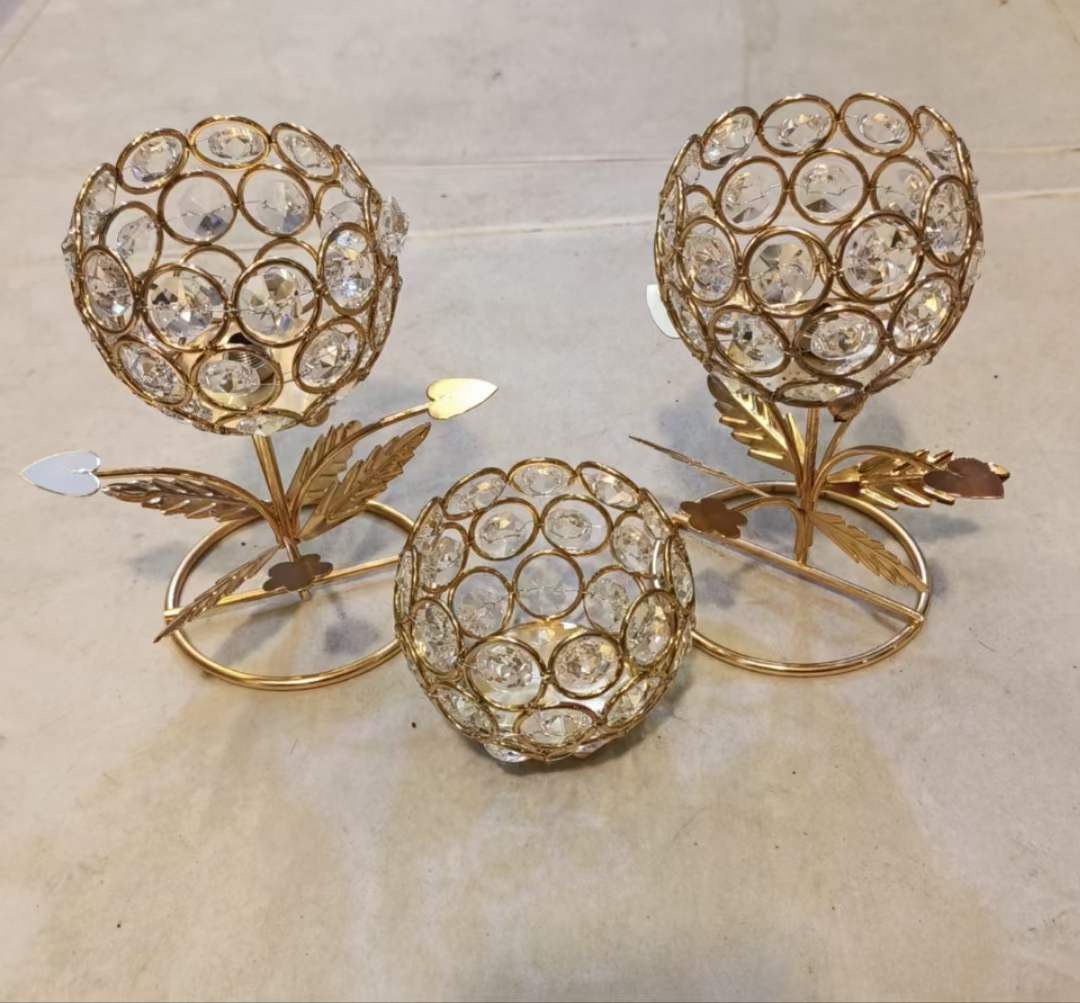 Natural Crystal Ball Jewelry Exquisite Crystal Crafts Unique Design Gift Glass Art Collection Gifts details Picture