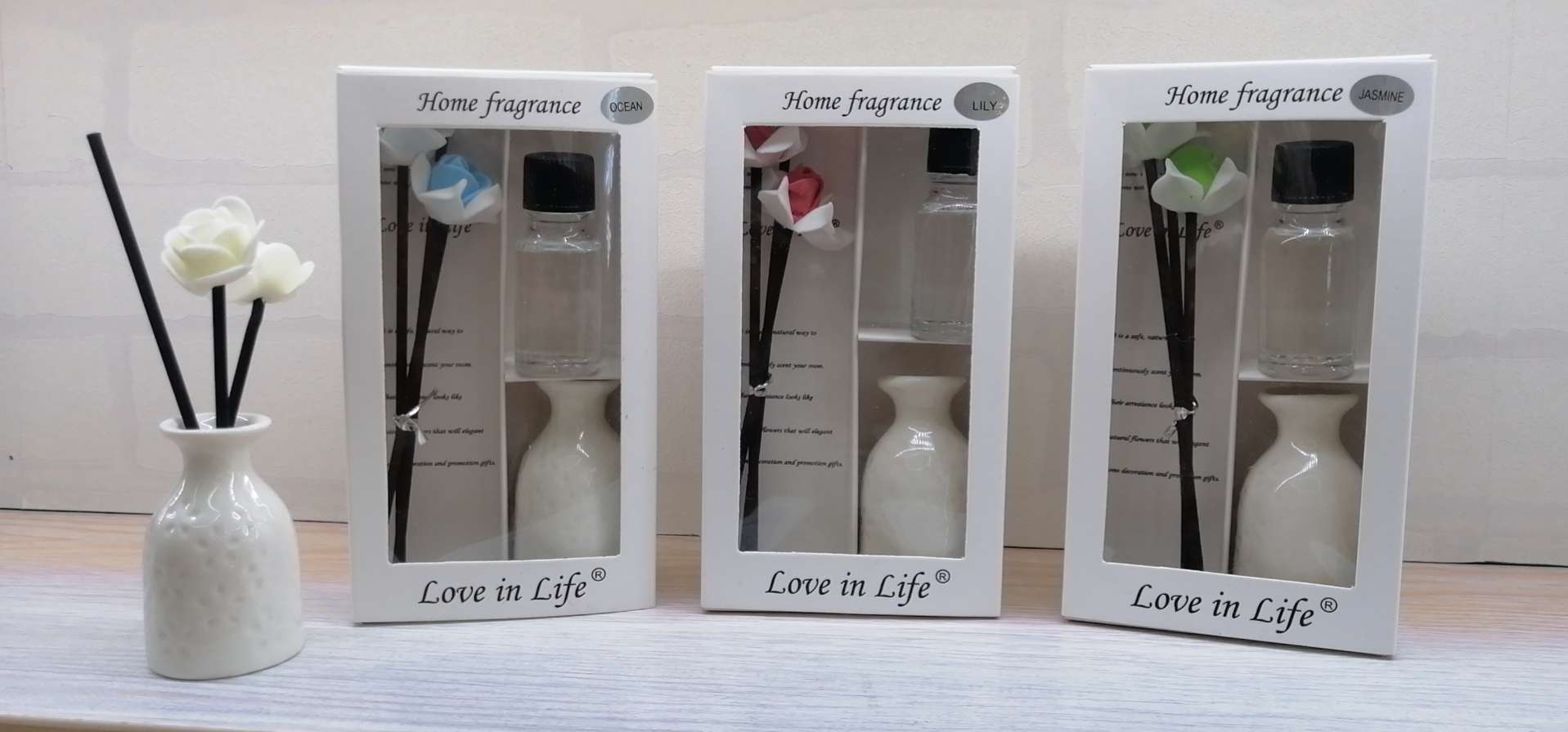 暴力熊陶瓷台灯招财猫烟灰缸 花瓶摆件工艺品 精致礼品陶瓷工艺品 艺术装饰品家居摆设