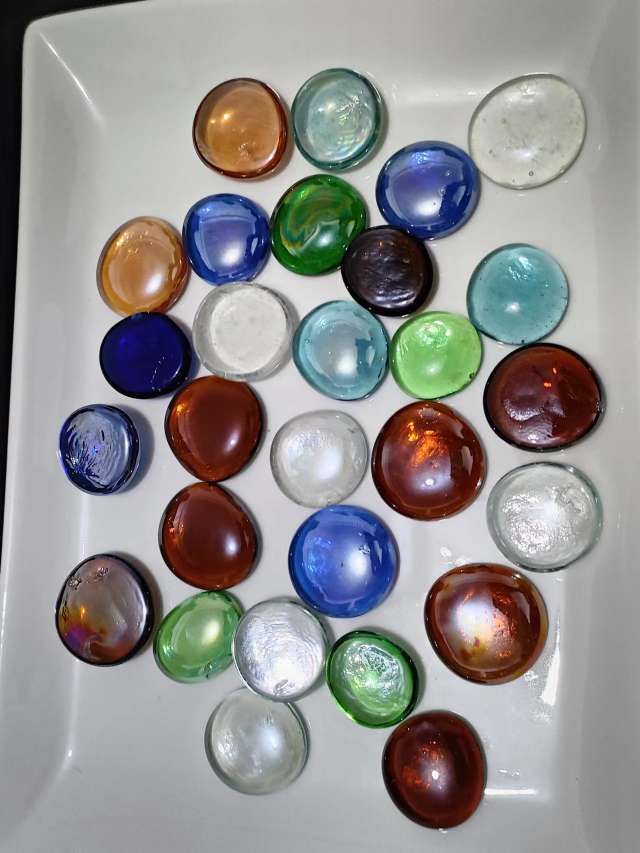 Colorful small pebbles mixed in color, transparent glass flat beads, hydroponic fish tank decoration, aquarium, seven-color glass flat bead fish tank vase, hydroponic landscape decoration, counter decoration, handcrafted diy Maasai handicrafts Specification image