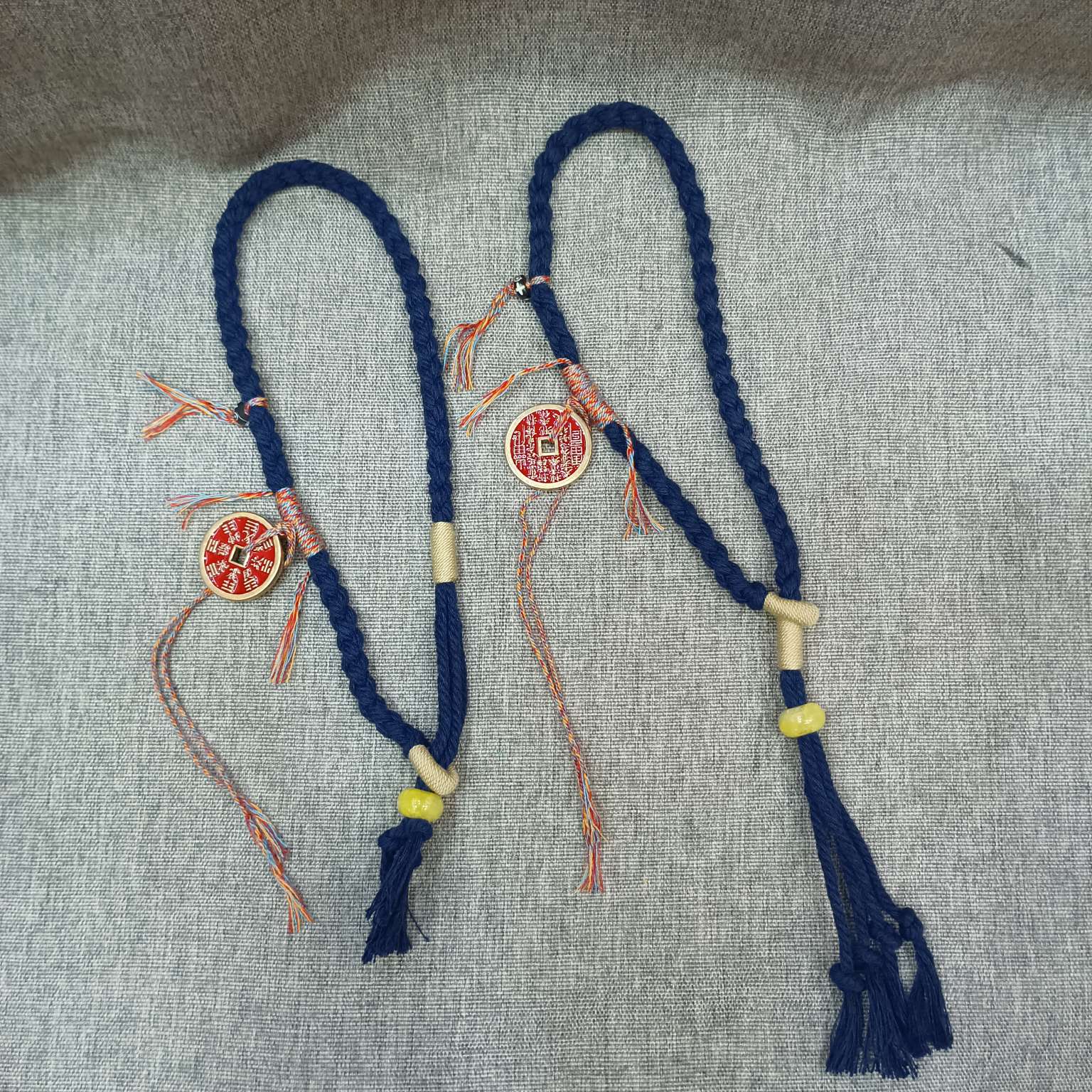 Bracelet, string, mountain ghost money, red copper money, jewelry, and InS-style lucky bracelet detail image 9