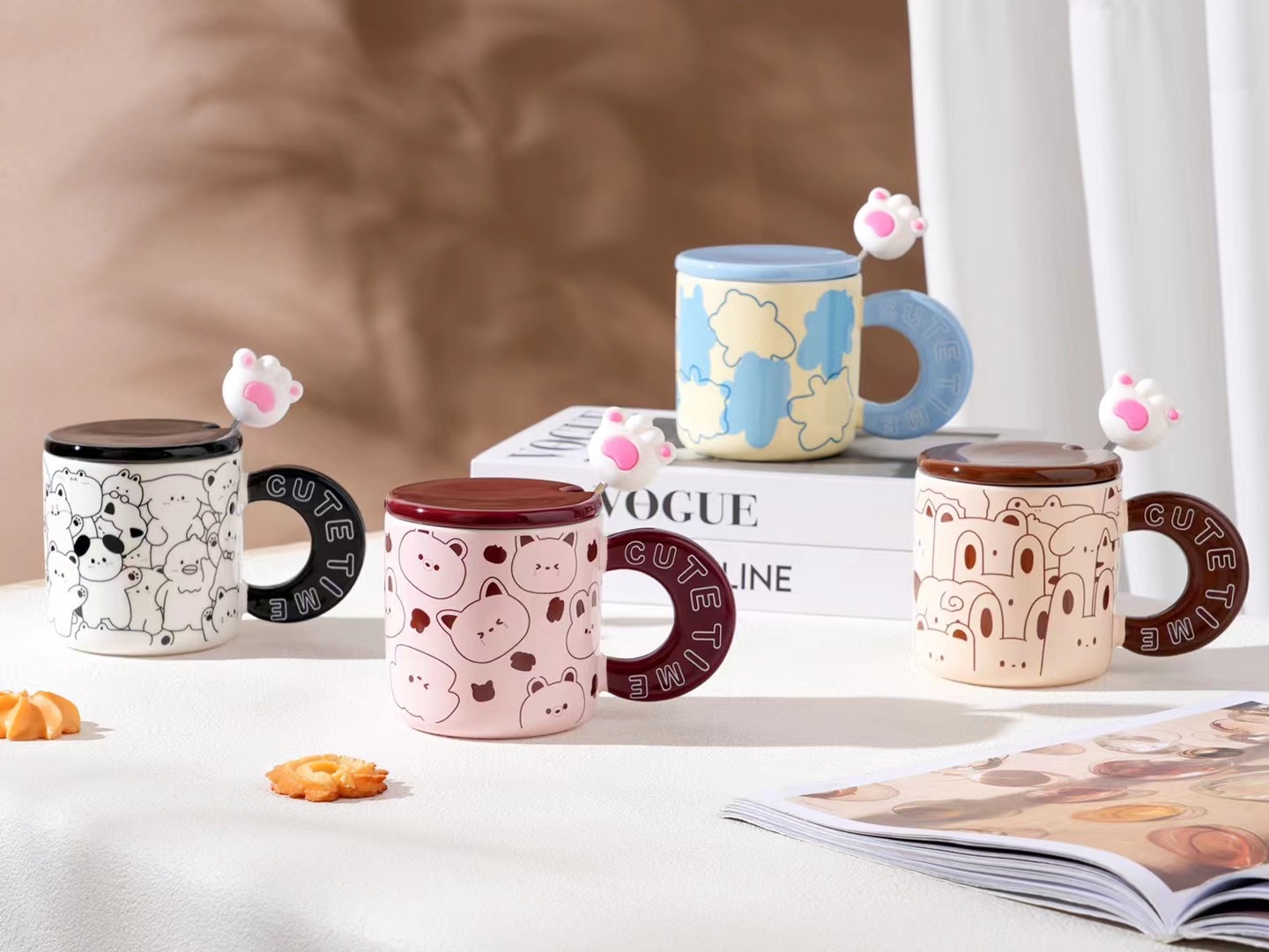 Pink heart-shaped cat coffee ceramic cup and saucer ceramic cup details Picture