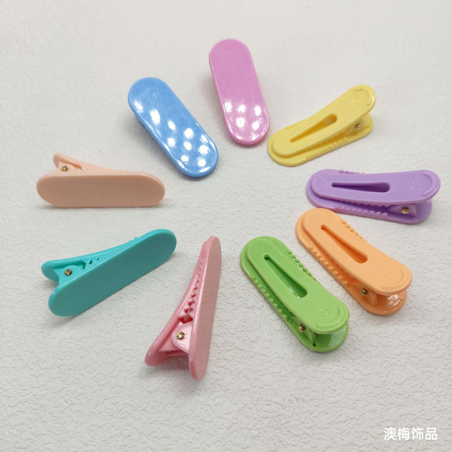 4 cm two-end round hair clips, solid color broken hair clips, diy resin cream glue hair accessories, candy hair clips, factory direct sales Specification image