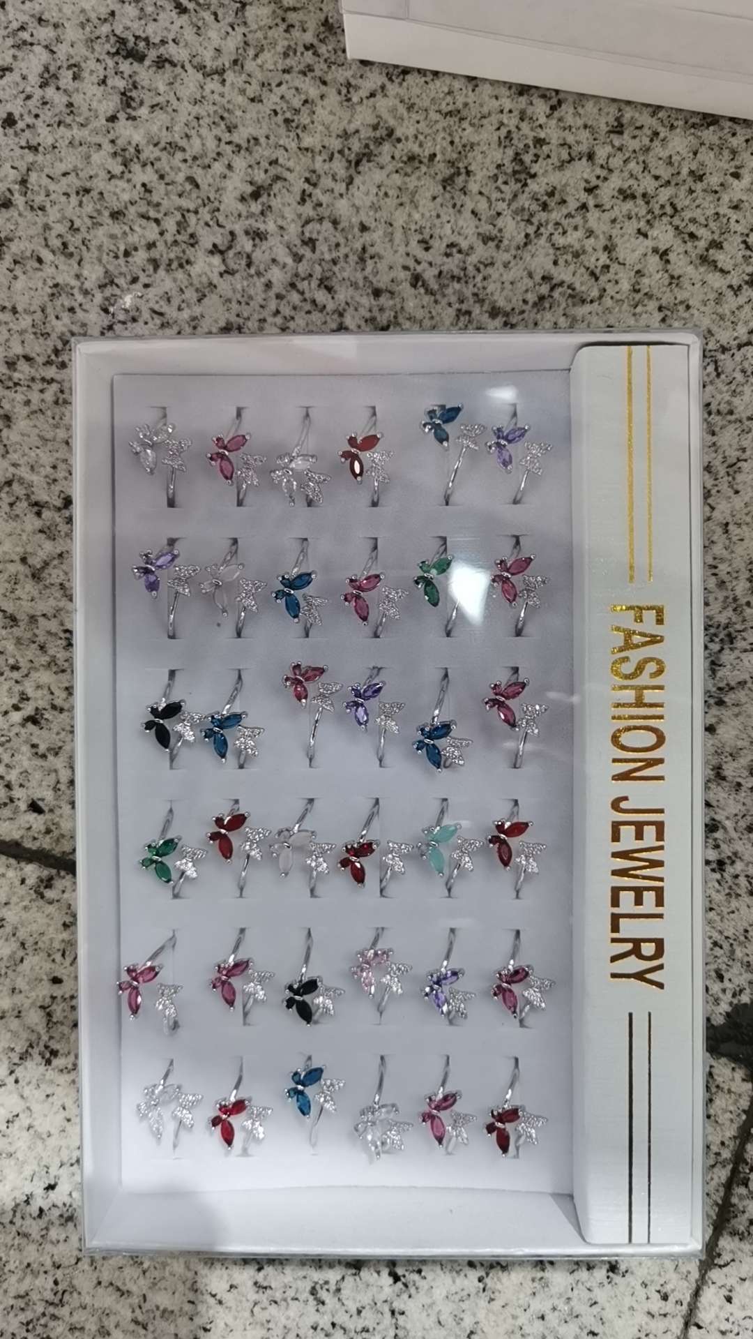 不锈钢男士玉石戒指 银色个性女士锆石戒指 高级手饰精致饰品