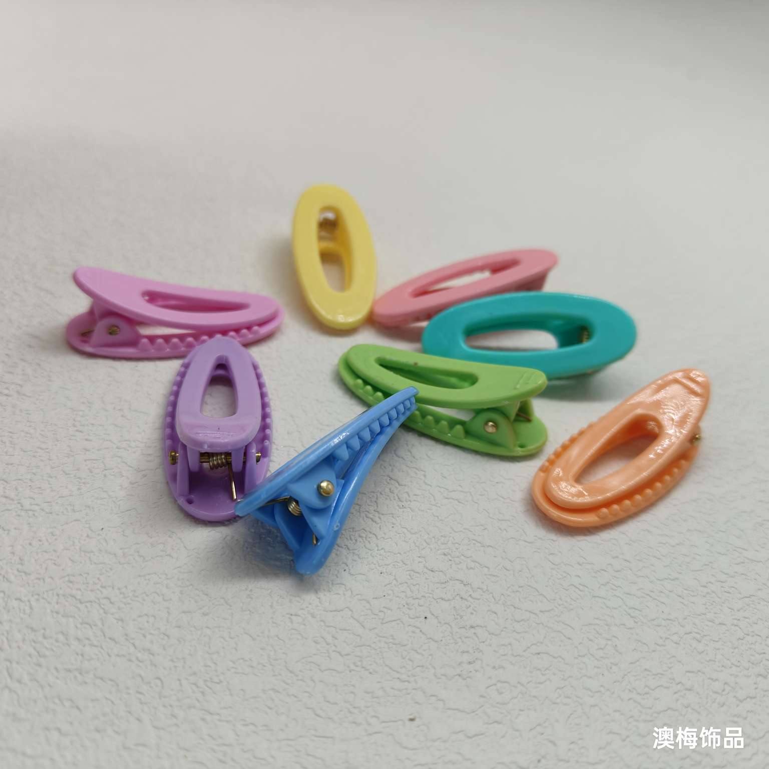 4 cm oval hollow hair clips, solid color broken hair clips, diy resin cream glue hair accessories, candy hair clips, factory direct sales