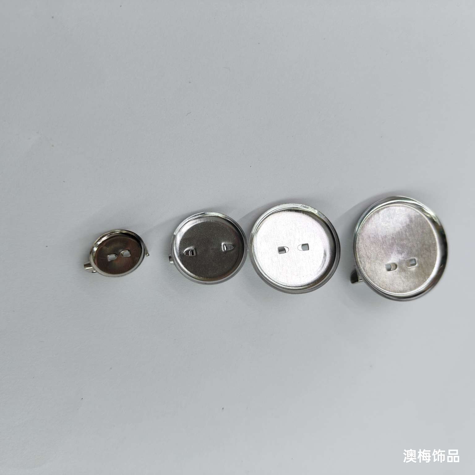 ديي، دبابيس يدوية، دبابيس، زخرفة شبه مصنّعة، دبابيس، دبابيس، دبابيس detail image 6