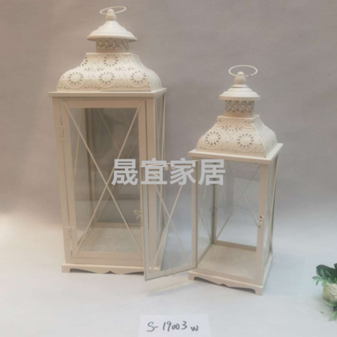 金属工艺品铁艺烛台  精致金属铁小烛台 艺术收藏品工艺品赠品铁艺烛台烛台产品图