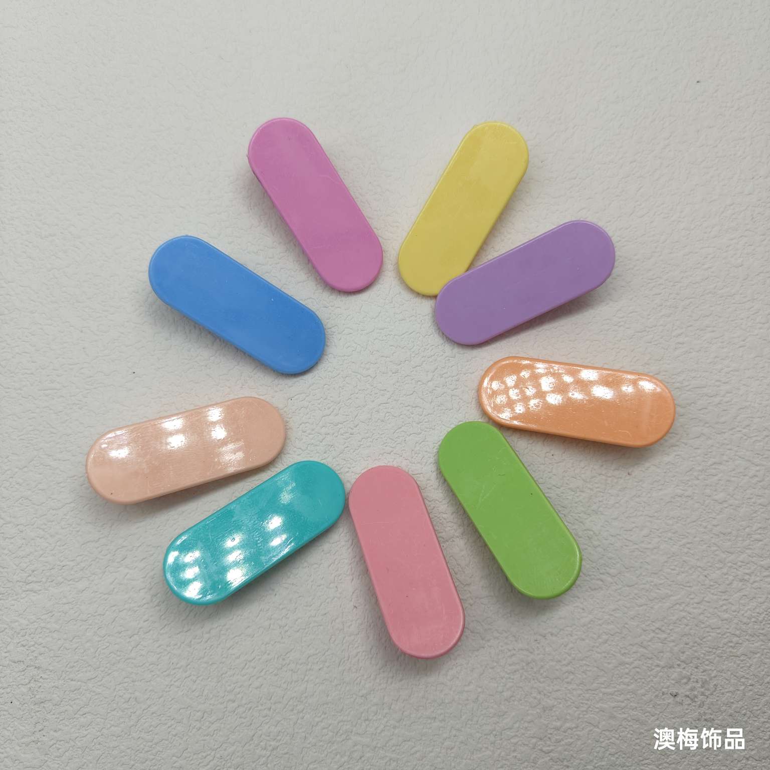 4 cm two-end round hair clips, solid color broken hair clips, diy resin cream glue hair accessories, candy hair clips, factory direct sales detail image 1