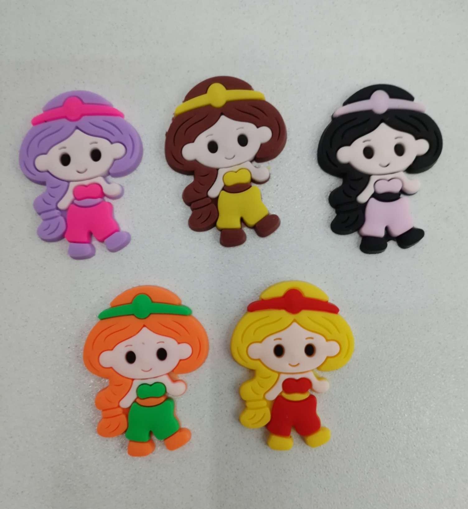 DIY handcrafted accessories, semi-finished products, Crocs special accessories, PVC soft rubber material, children's hair clips and hair bands soft rubber accessories, mobile phone cases, bag patches. details Picture