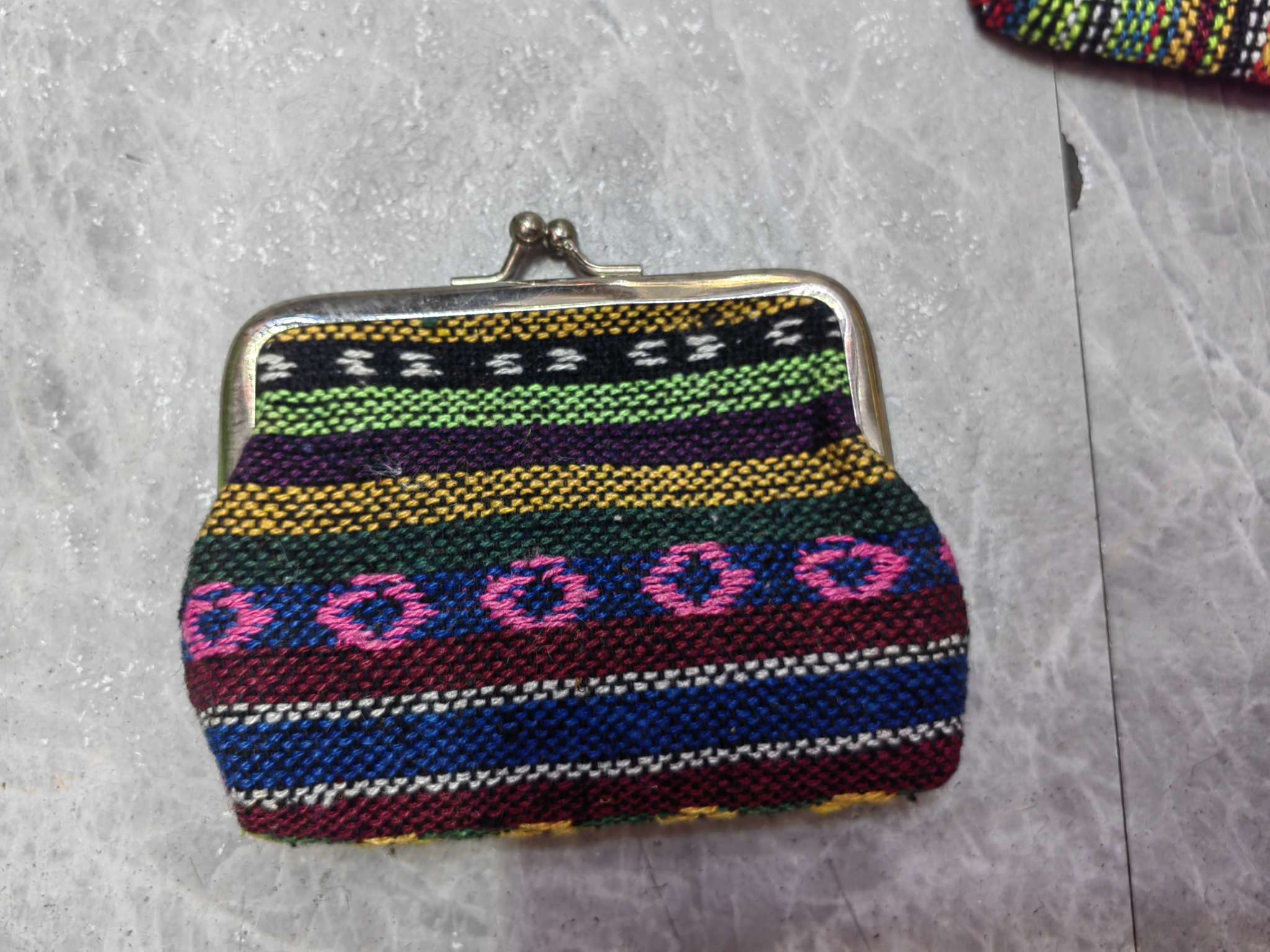 硅胶零钱包口金包 小钱袋 箱包皮具 精致实用 防水耐用 空调挡风板款式 钱包收纳必备详情图3