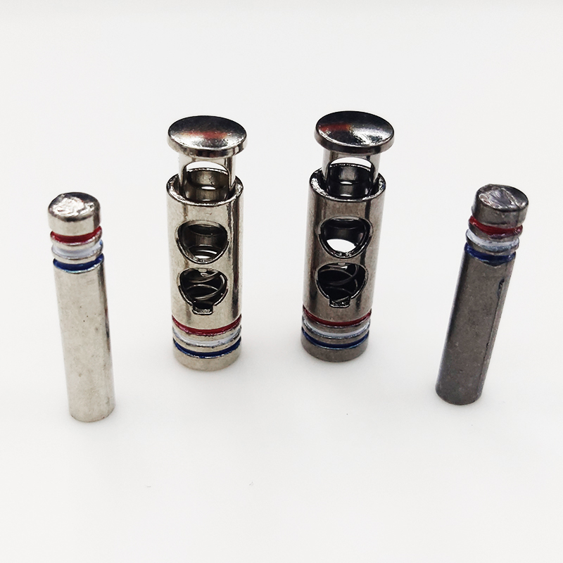 点漆合金线绳松紧调节弹簧扣卡扣绳头吊钟白底实物图