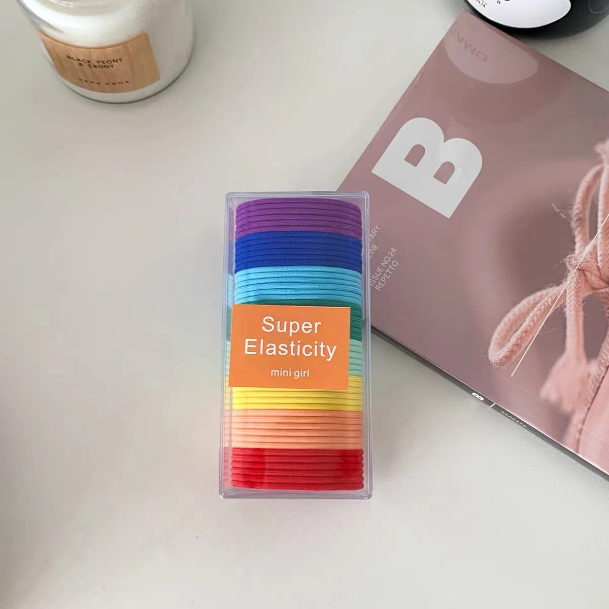 The hair accessory is beautiful, elegant and of high grade, with a nice color detail image 3