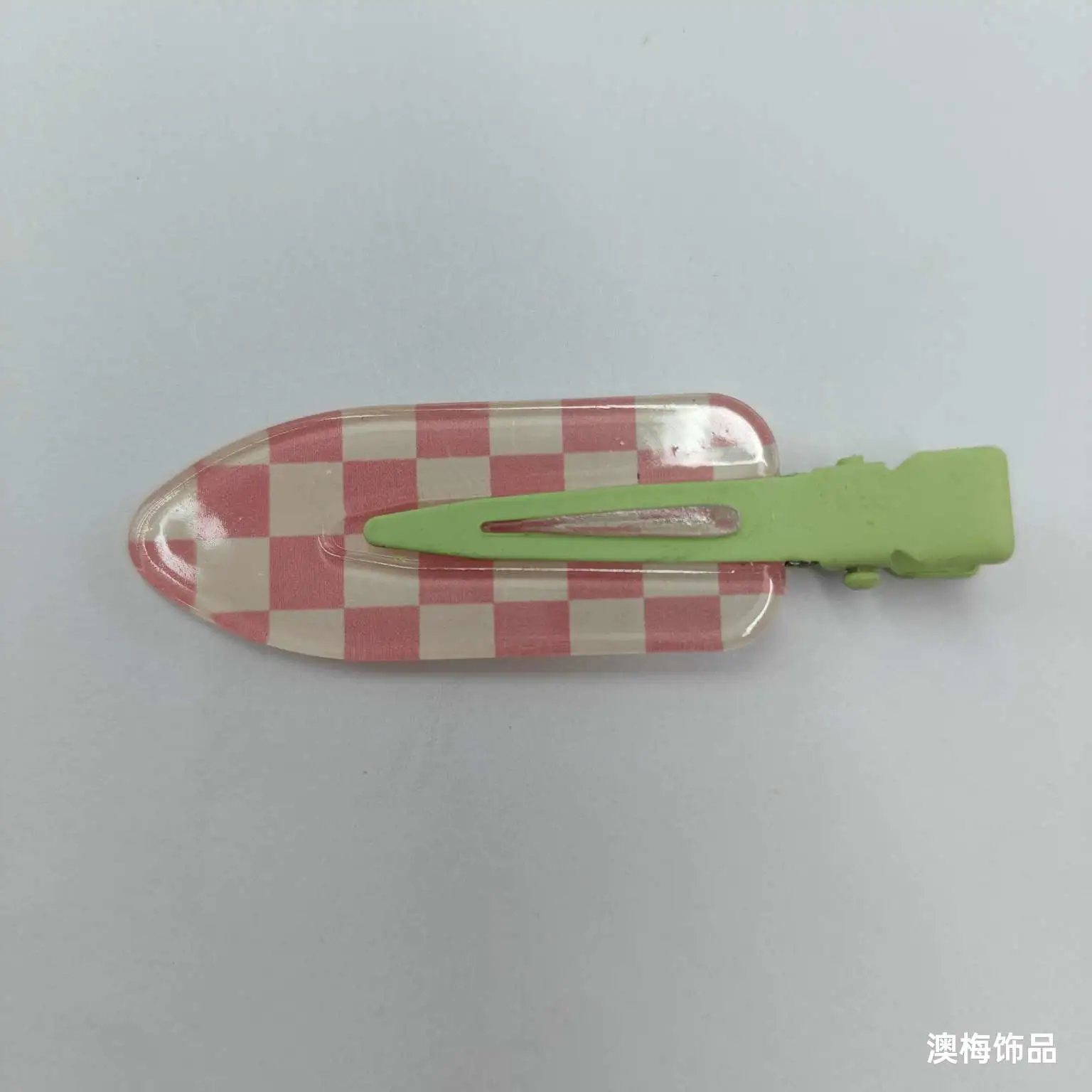 Summer fresh and clean invisible hair clips made of acrylic material, with colorful transparent fruit hair clips. The side clips are exquisite and cute, with a girlish heart detail image 10