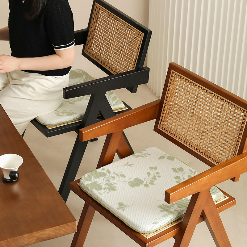 坐垫/骑行坐垫/轮椅/夏天办公室坐垫/凝胶座垫产品图