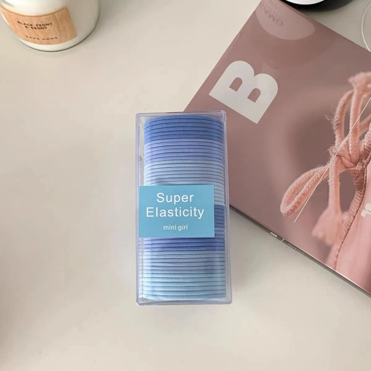 The hair accessory is beautiful, elegant and of high grade, with a nice color detail image 4