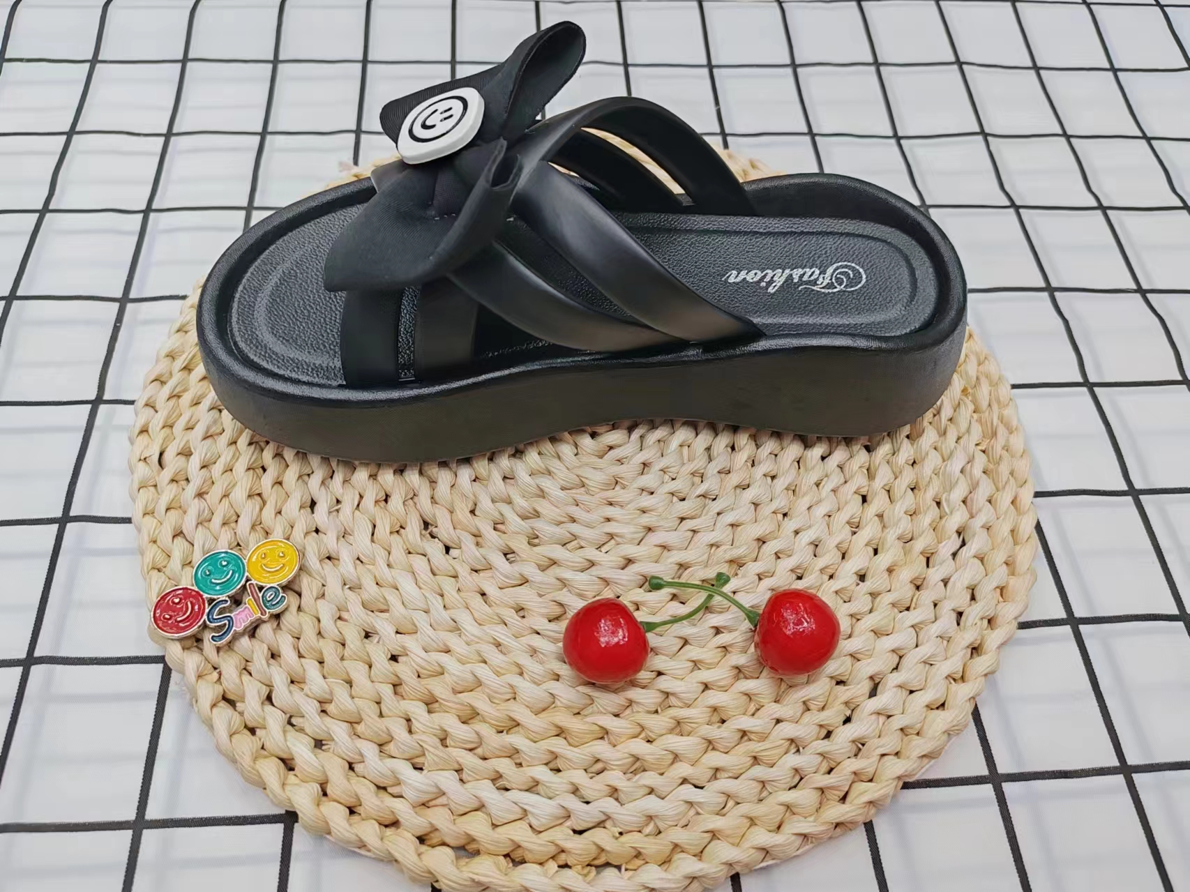 Summer fashion thick-soled bow flip-flops Specification image