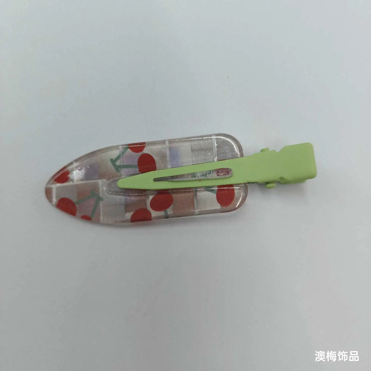 Summer fresh and clean invisible hair clips made of acrylic material, with colorful transparent fruit hair clips. The side clips are exquisite and cute, with a girlish heart detail image 11