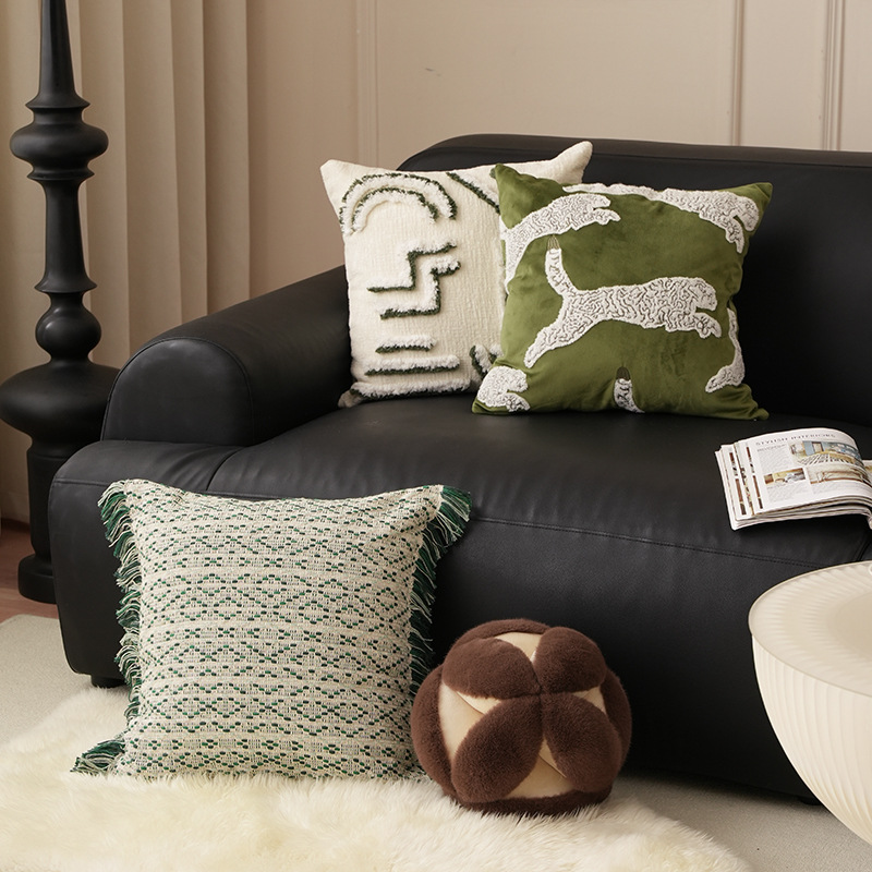 Cross-border foreign trade candy, cute dopamine, InS-style throw pillow, waist pillow cushion, sofa throw pillow cover, waist pillow Application Scenario