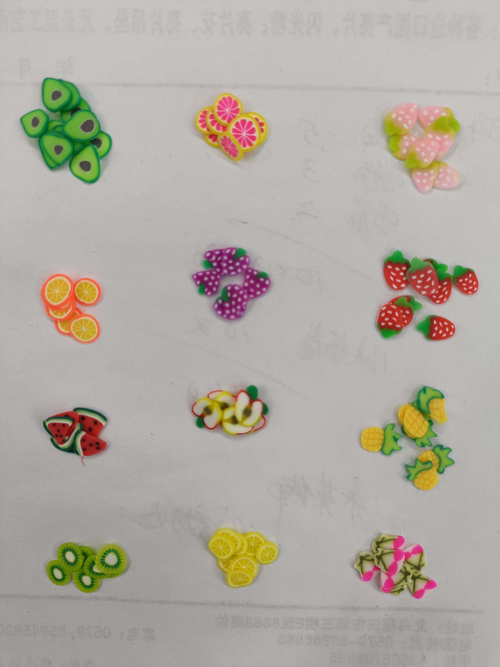 5MM soft clay plum blossom slices, DIY handcrafted accessories, jewelry accessories, early childhood education handcrafted accessories, handicraft decorative accessories, 500g packaging Application Scenario