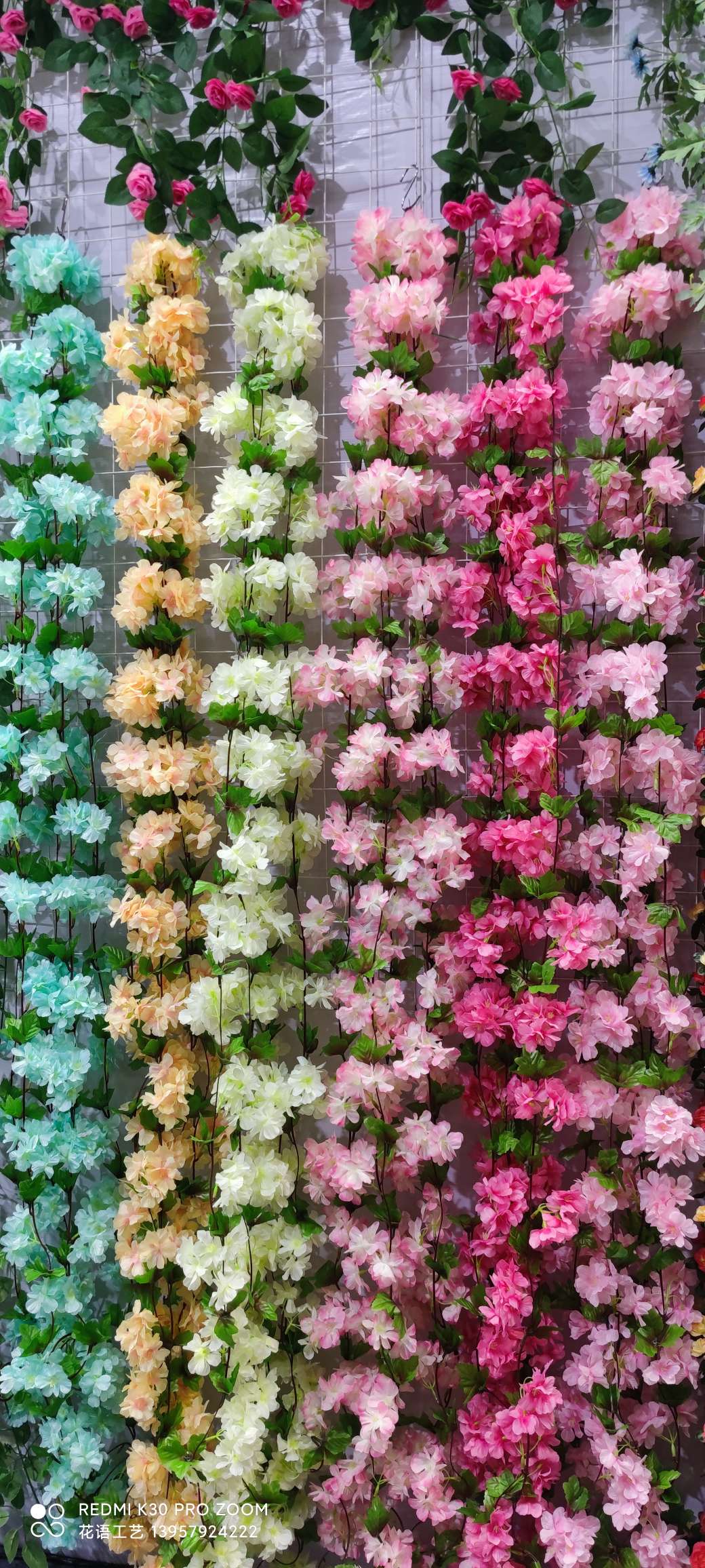 Artificial green plants, vines, green leaves, ceiling decoration, artificial flowers, vines, balconies, water pipes, plastic grape leaves detail image 11