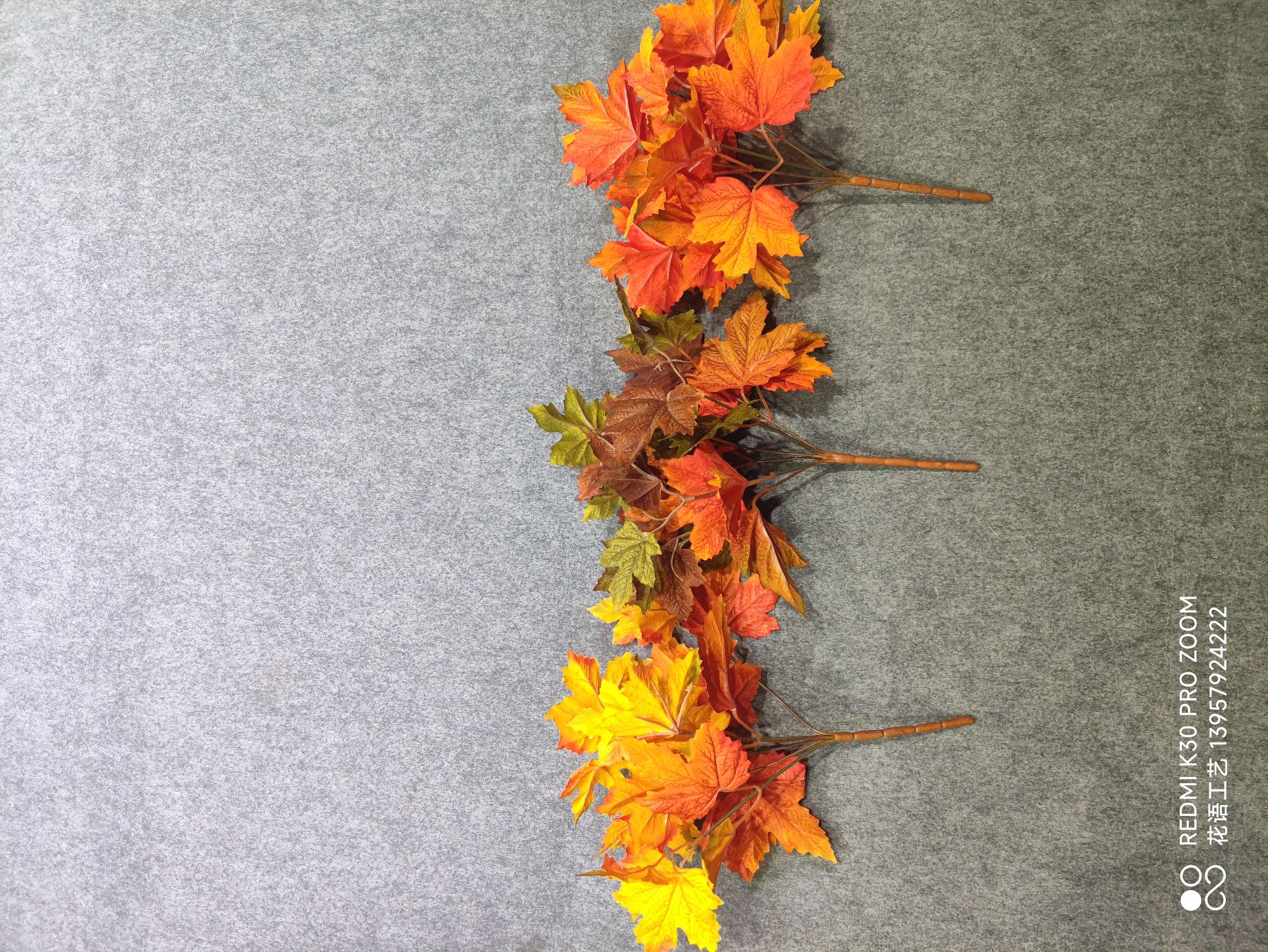 Artificial Maple Leaf Artificial Fall Color Small Bundle Halloween Thanksgiving Decoration Autumn Artificial Plant Cloth Leaves Fake Flowers Specification drawing
