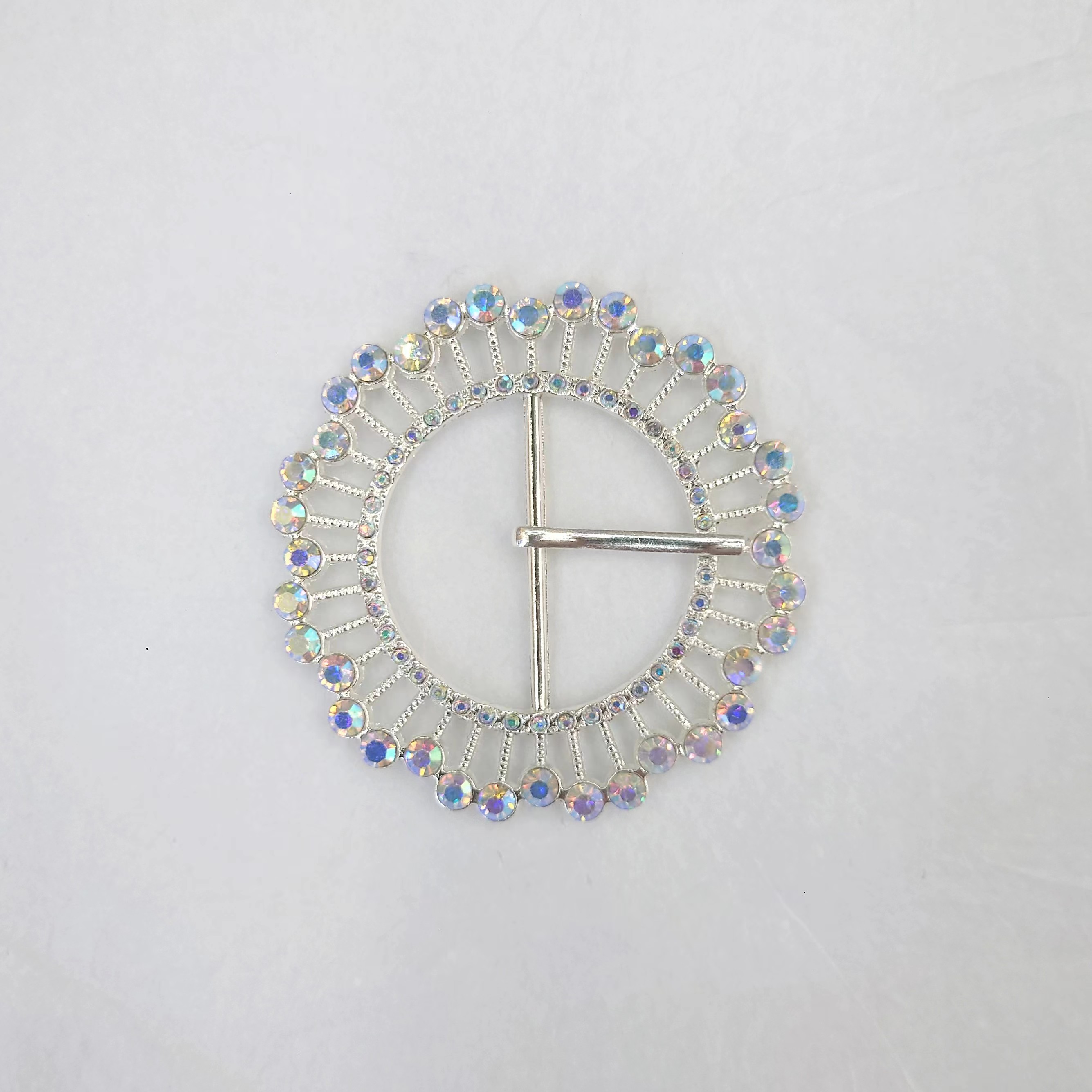 钥匙铜挂件/鞋子装饰品/鞋扣塑料/项链/耳扣配件产品图