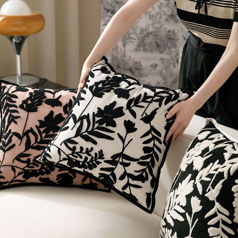 Sofa throw pillows with a high-end feel, light luxury living room pillow, embroidered headboard, bay window decoration pillowcase, traditional Chinese style black and white home use details Picture
