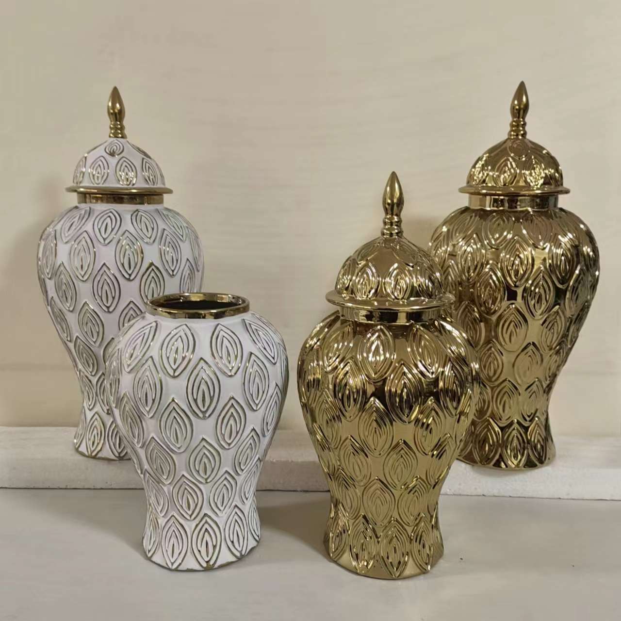 Ceramic handicraft ornaments