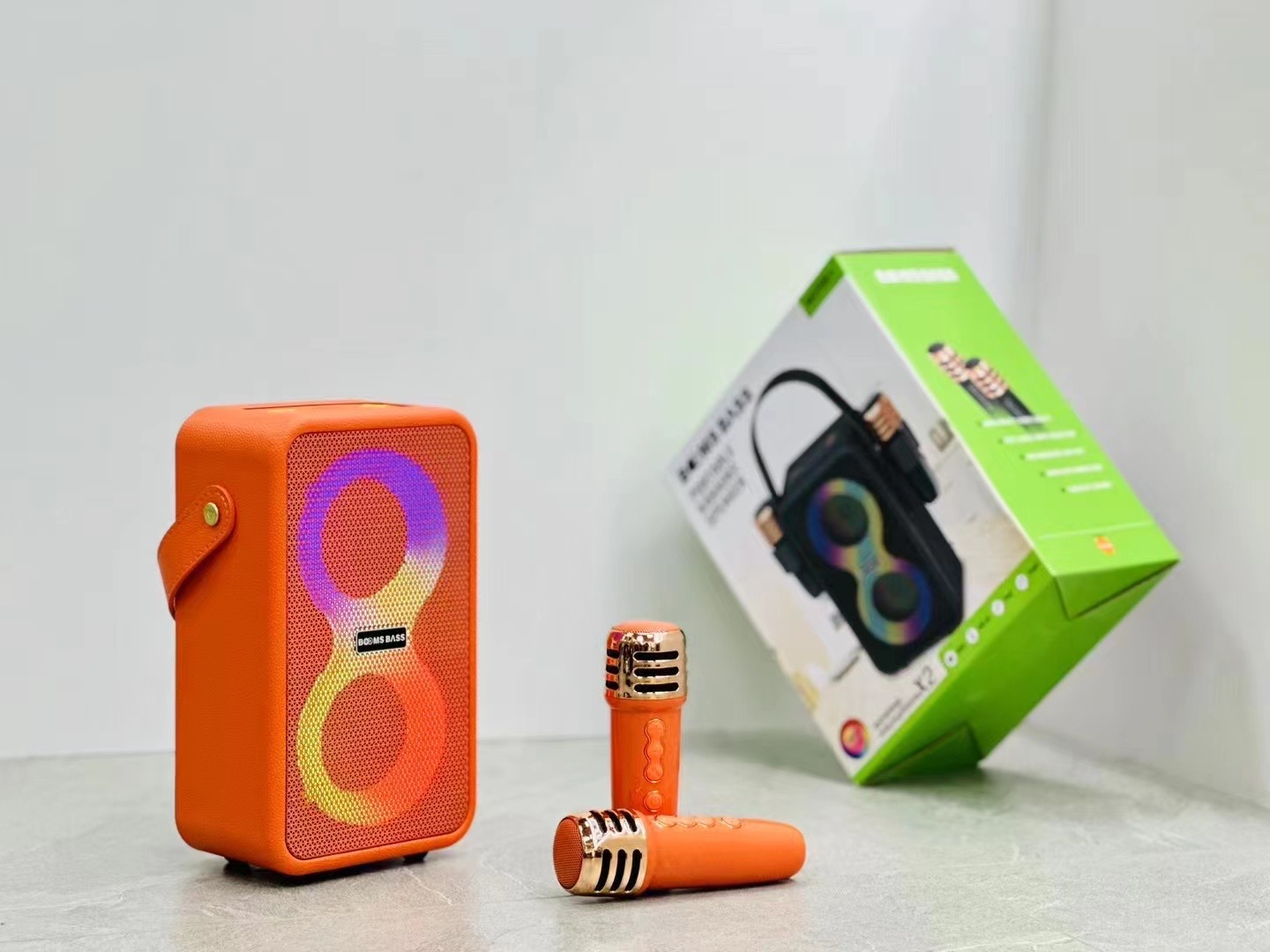 蓝牙音响/音箱音响/蓝牙音箱/无线充/hifi户外蓝牙音箱产品图