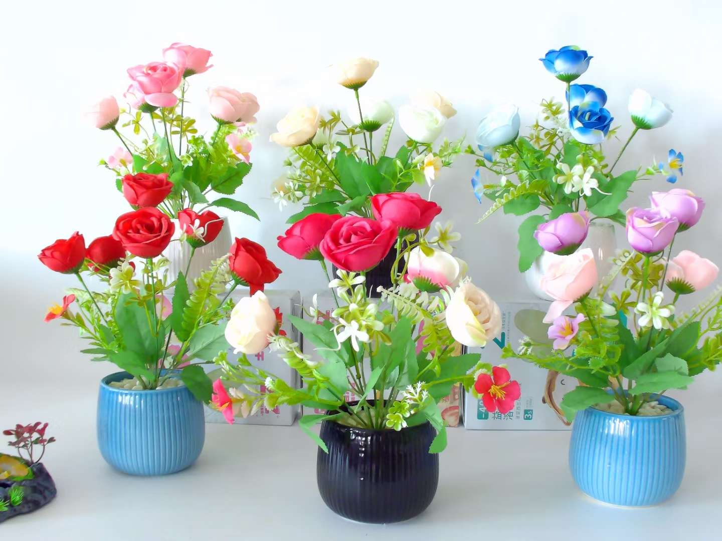 Simulation Of Two Lilian Straight Basin Bonsai Home Wedding Decoration Office Desktop Potted Plant Wholesale Specification drawing
