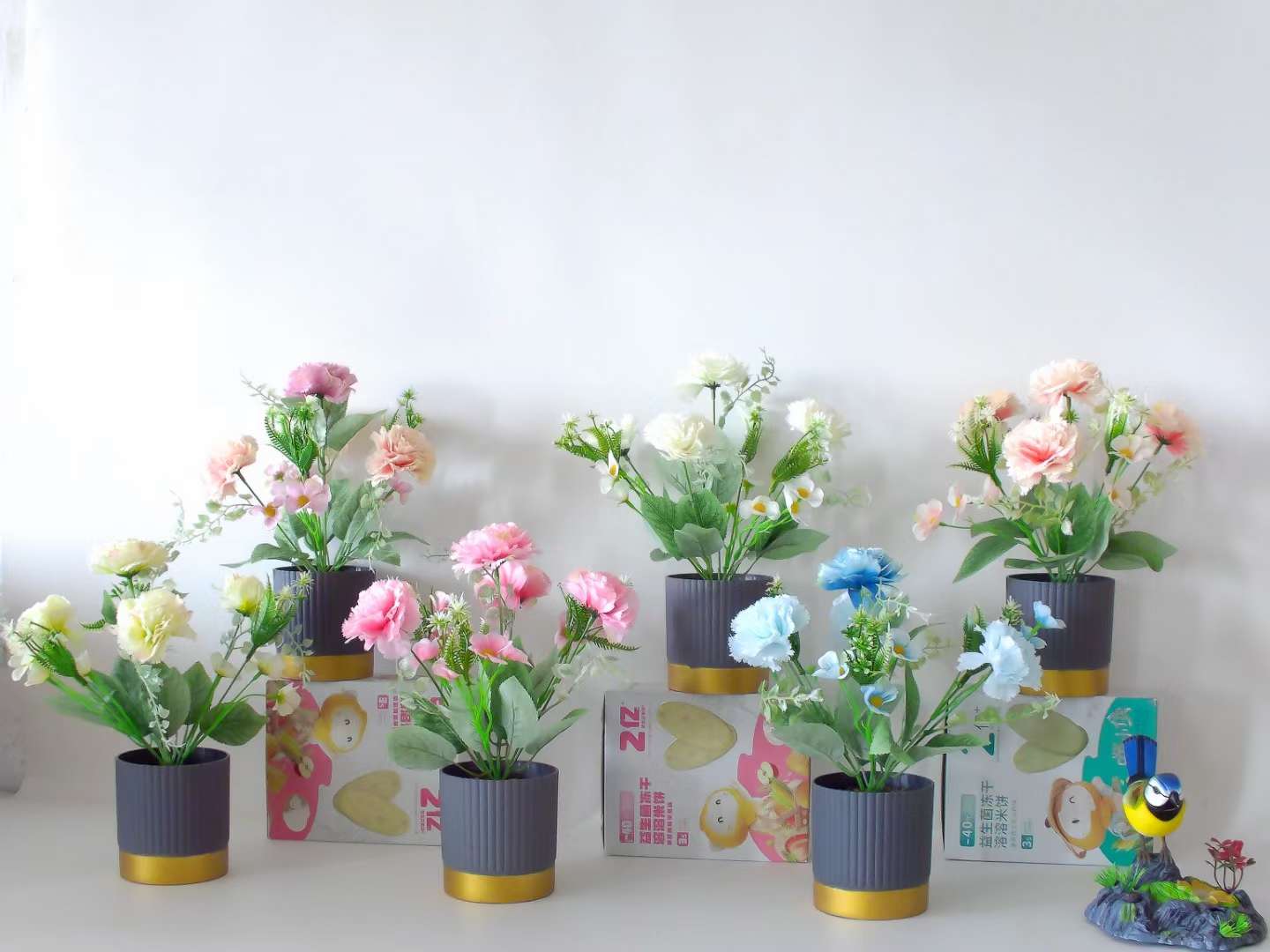 Simulation Of Two Lilian Straight Basin Bonsai Home Wedding Decoration Office Desktop Potted Plant Wholesale Item Picture
