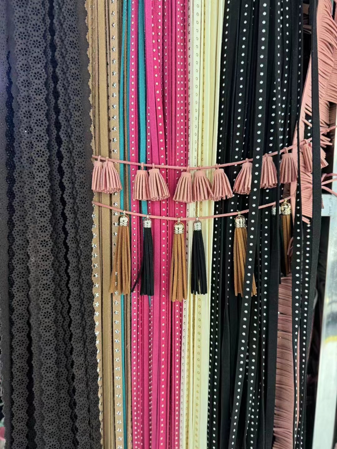 Factory direct sales, customizable leather rope accessories, wire and tape