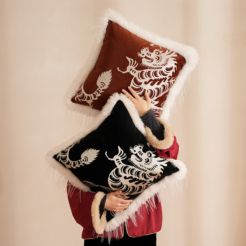 New Year's pillow headrest, new Chinese-style Dragon Year pillow cover, light luxury velvet waist support, step-by-step guide to matching Specification image