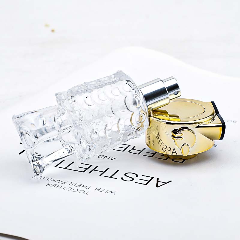 分装瓶/香水分装瓶/香水瓶子/喷雾瓶pe30ml/化妆品pet瓶产品图