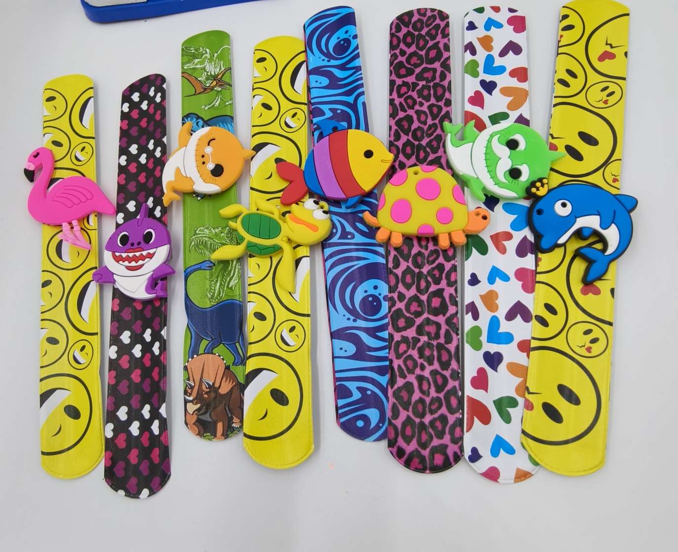 新款海洋动物啪啪圈，软胶啪啪圈，PVC手腕带产品图