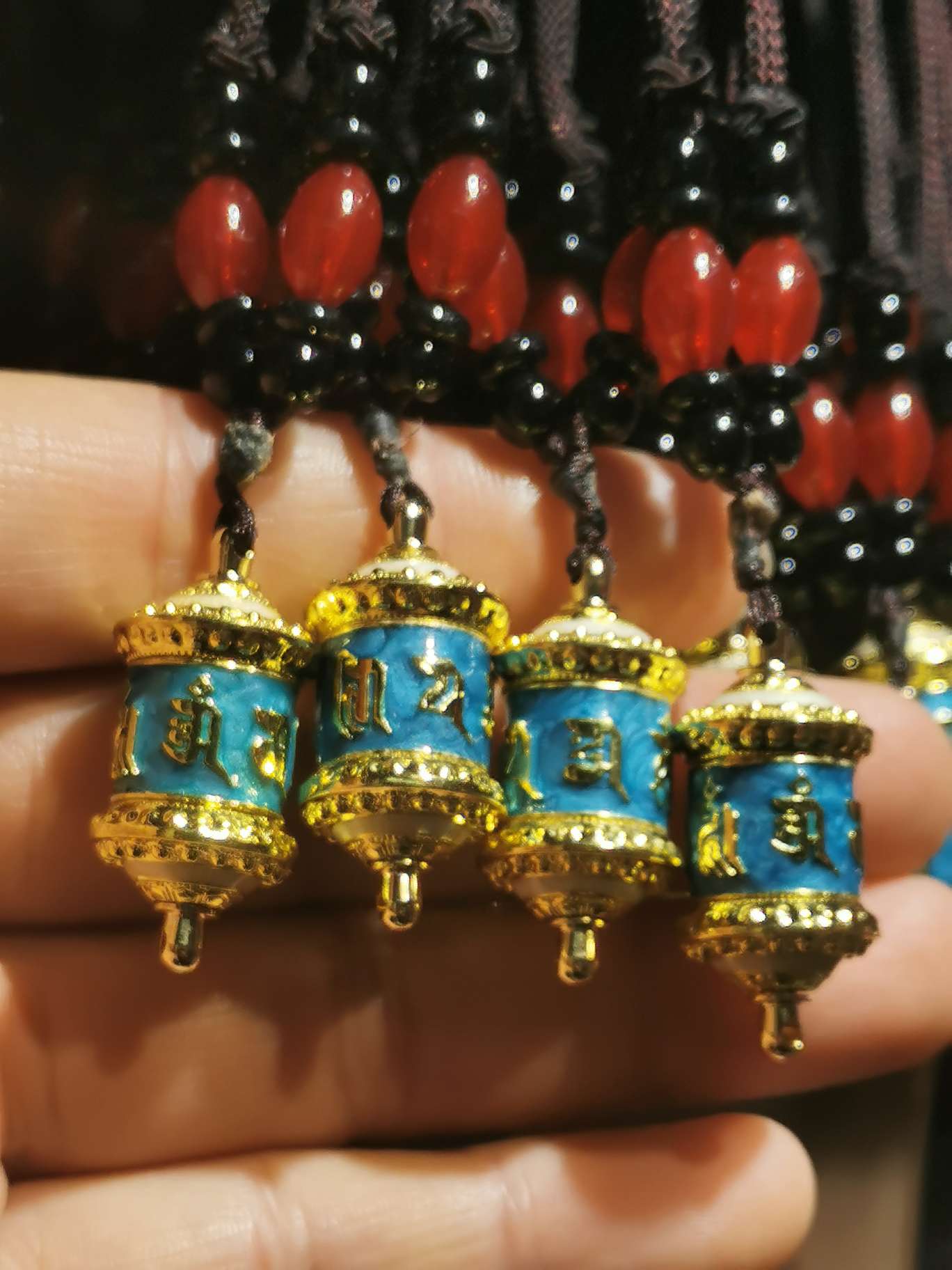 Alloy rotor wheel pendant detail image 5