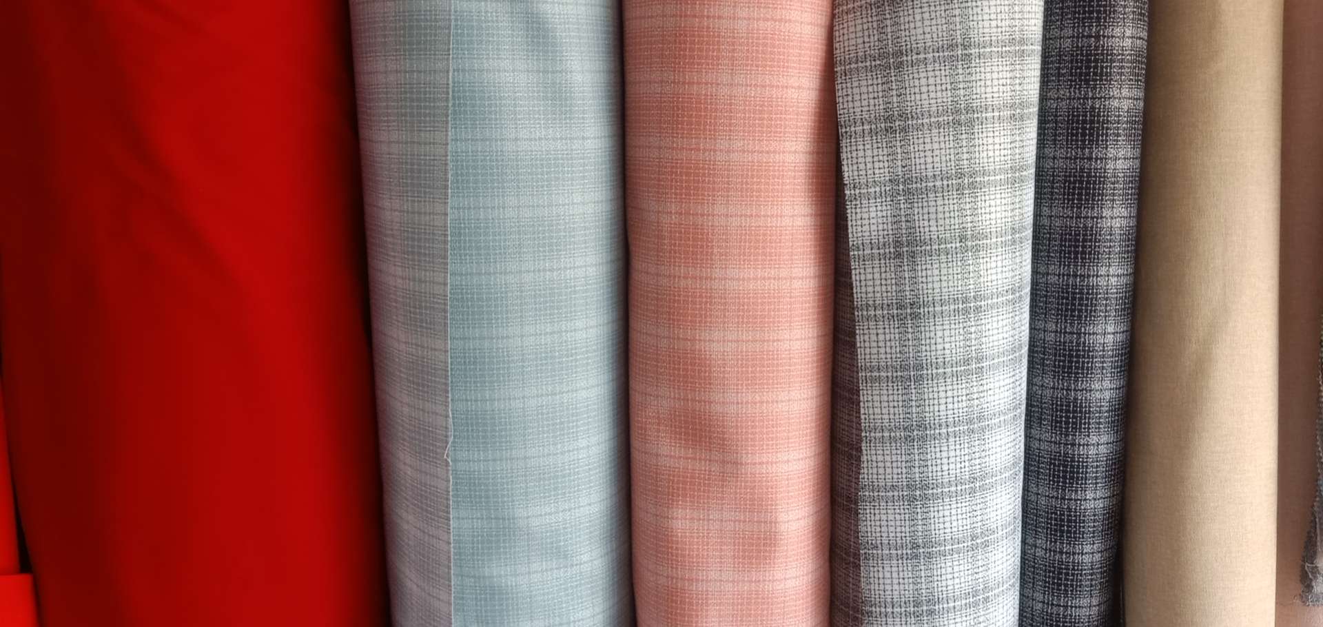Linen, yarn-dyed fabric, canvas, jacquard fabric