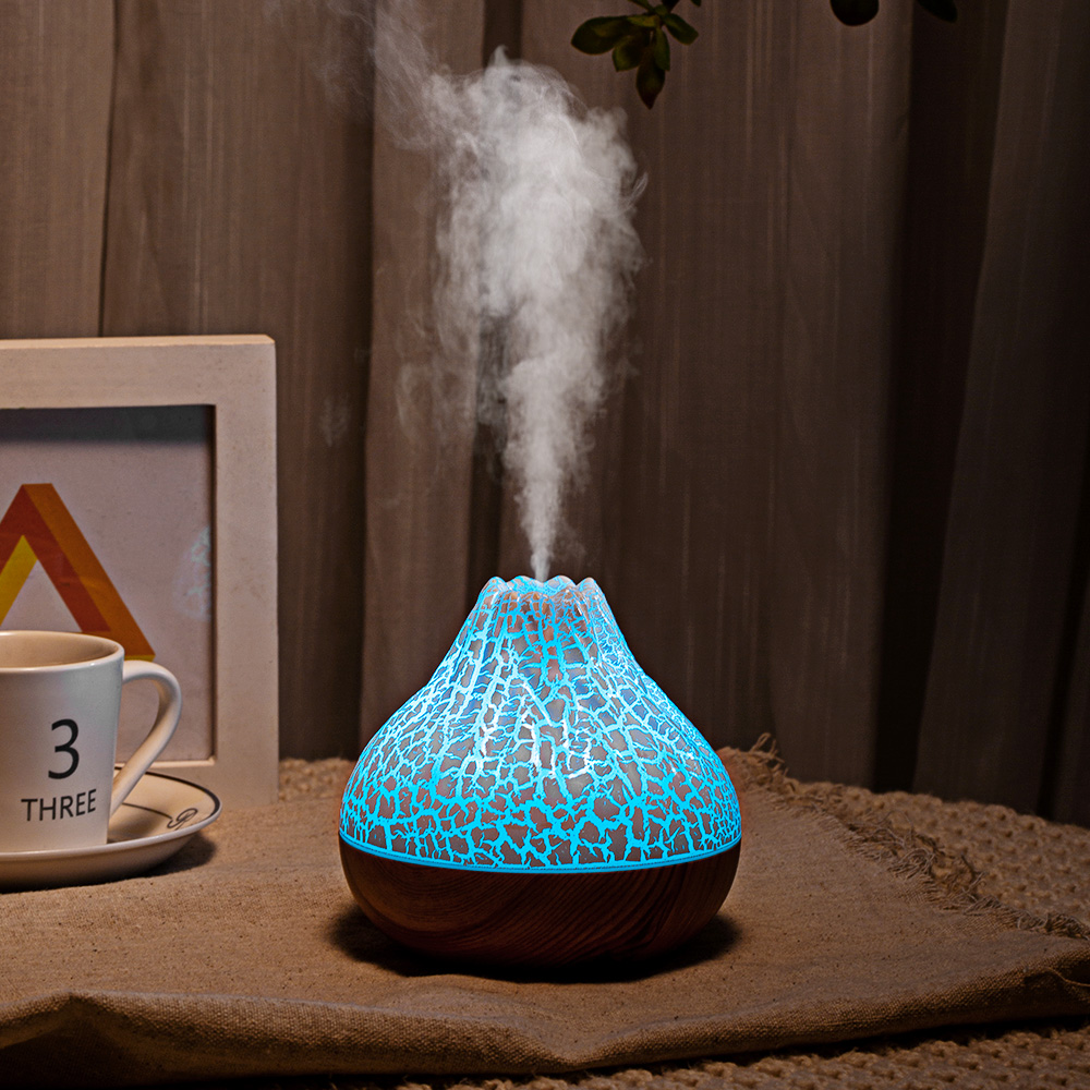 New Flame Volcano USB humidifier for home, bedroom, office, aromatherapy essential oil mini Seven-color crack humidifier Application Scenario