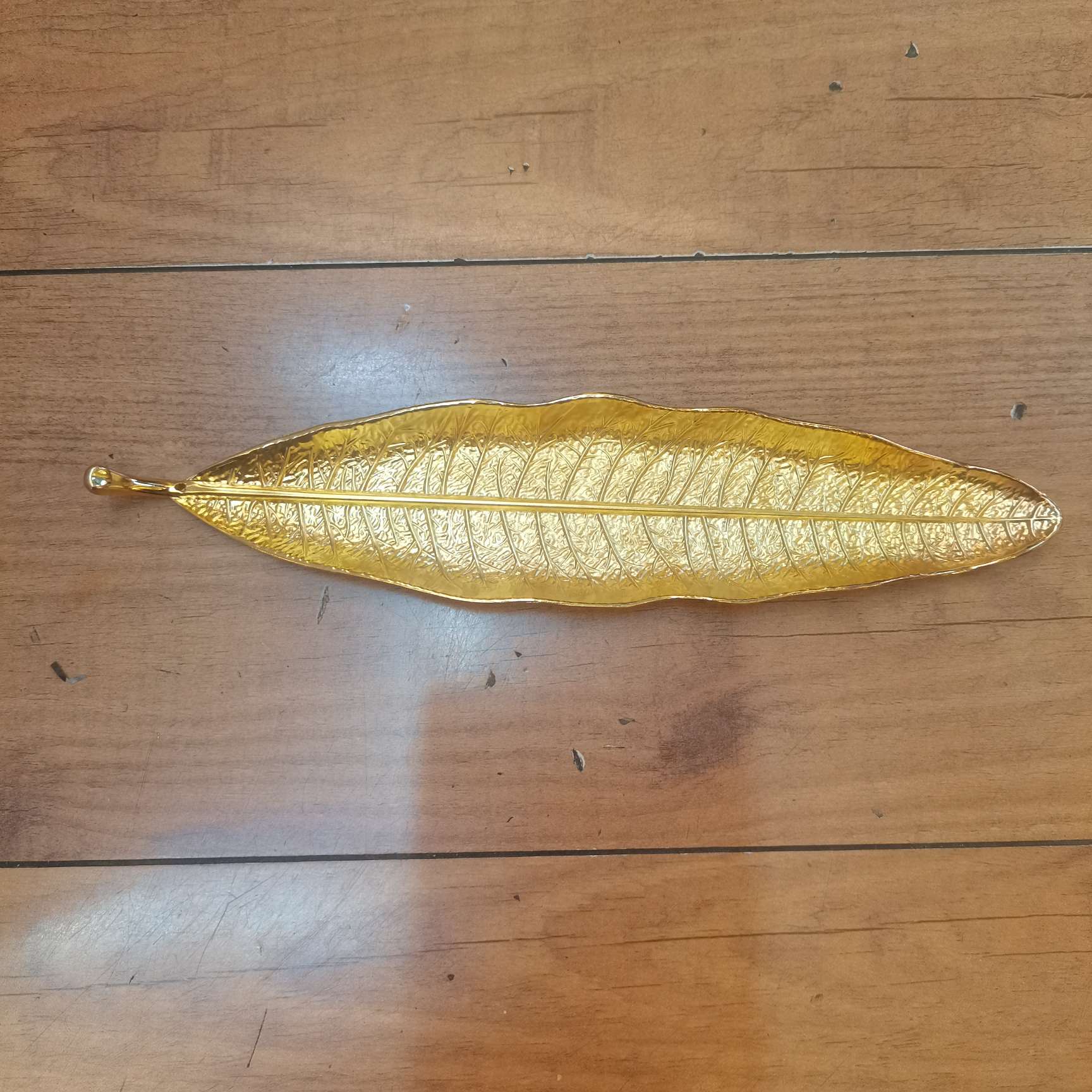 Metal leaf incense burner, vertical incense, exquisite handicrafts, decorative items, aroma diffuser, household items details Picture