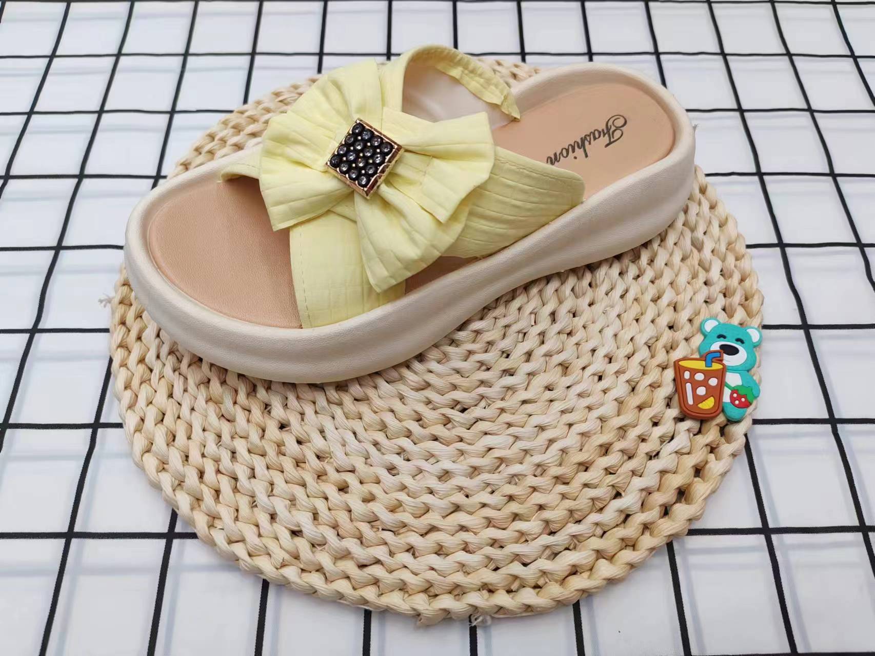 Summer fashion outerwear thick-soled bow-shaped flip-flops Specification image